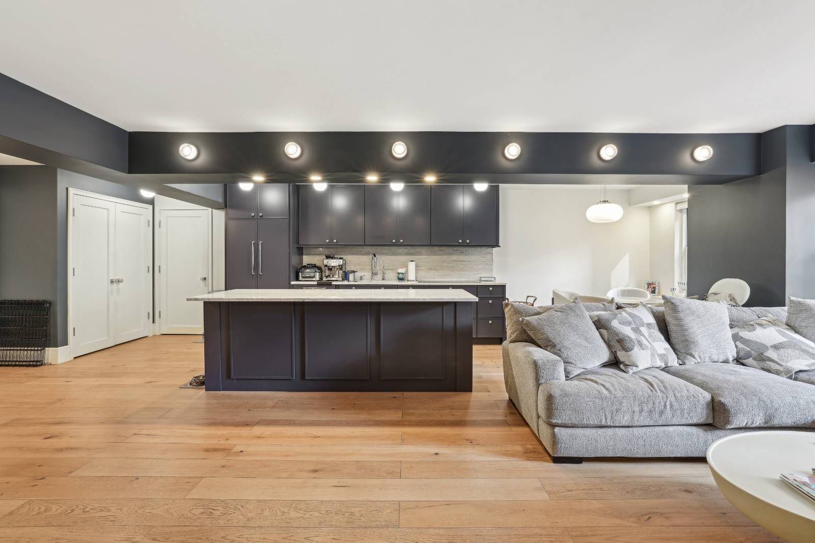 #5 photo, 100 West 57th Street, マンハッタン New York , NY 10019