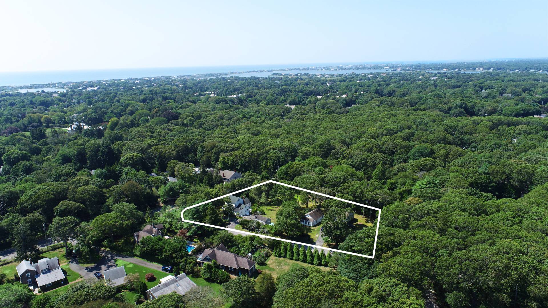 #1 photo, 39 & 41 FOSTER RD, サフォーク郡 Quogue , NY 11959