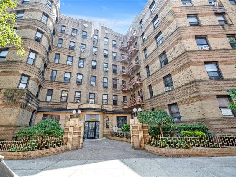 #13 photo, 1120 Brighton Beach Avenue, #5AA, ブルックリン区 Brighton Beach , NY 11235