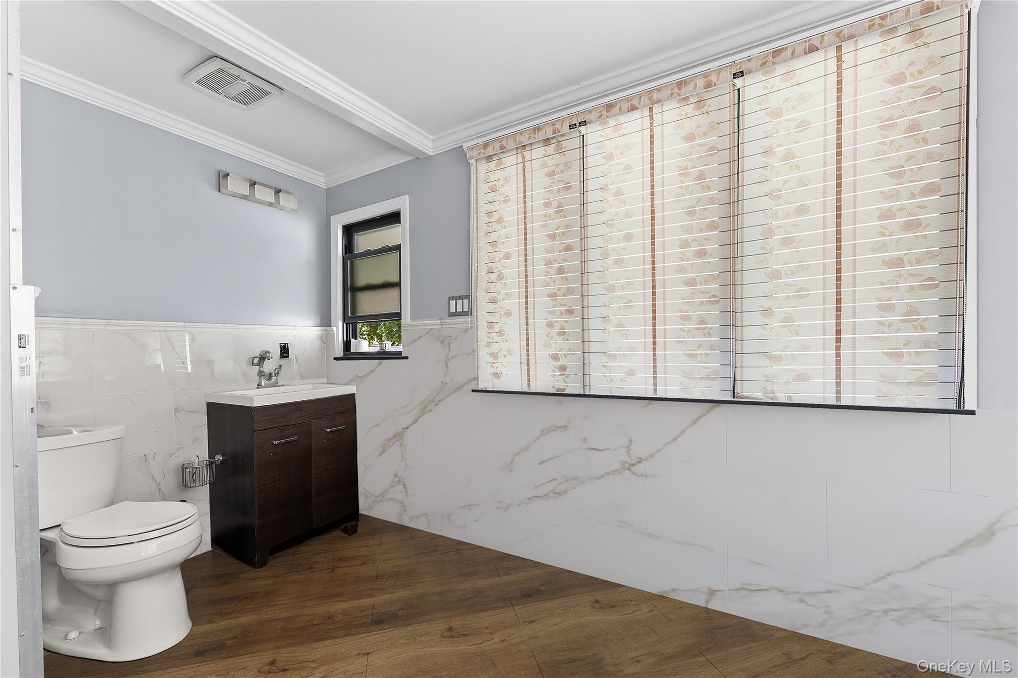 #11 photo, 73-08 187th Street, クイーンズ区 Fresh Meadows , NY 11366