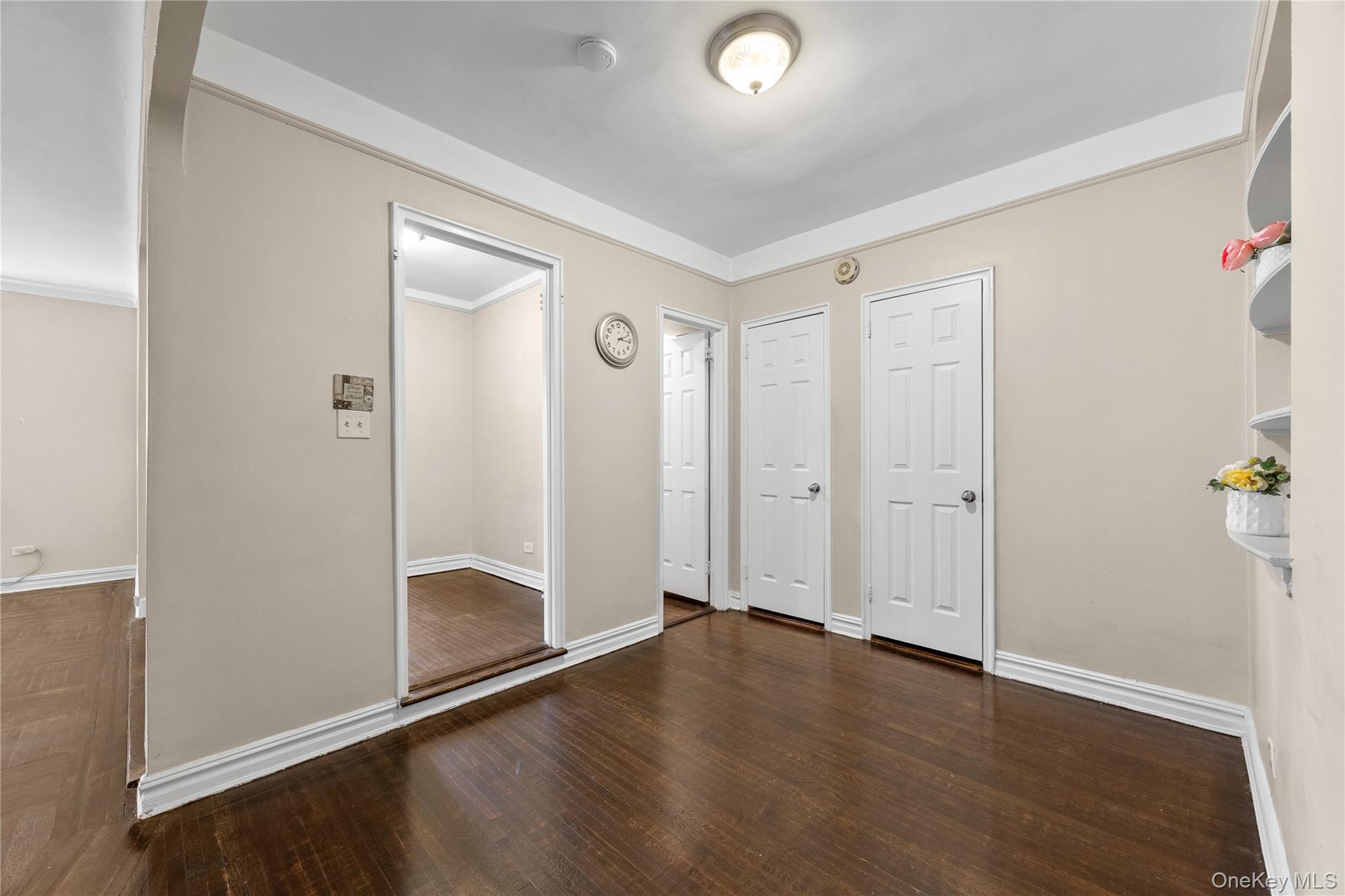 #2 photo, 99-45 67th Road, クイーンズ区 Forest Hills , NY 11375