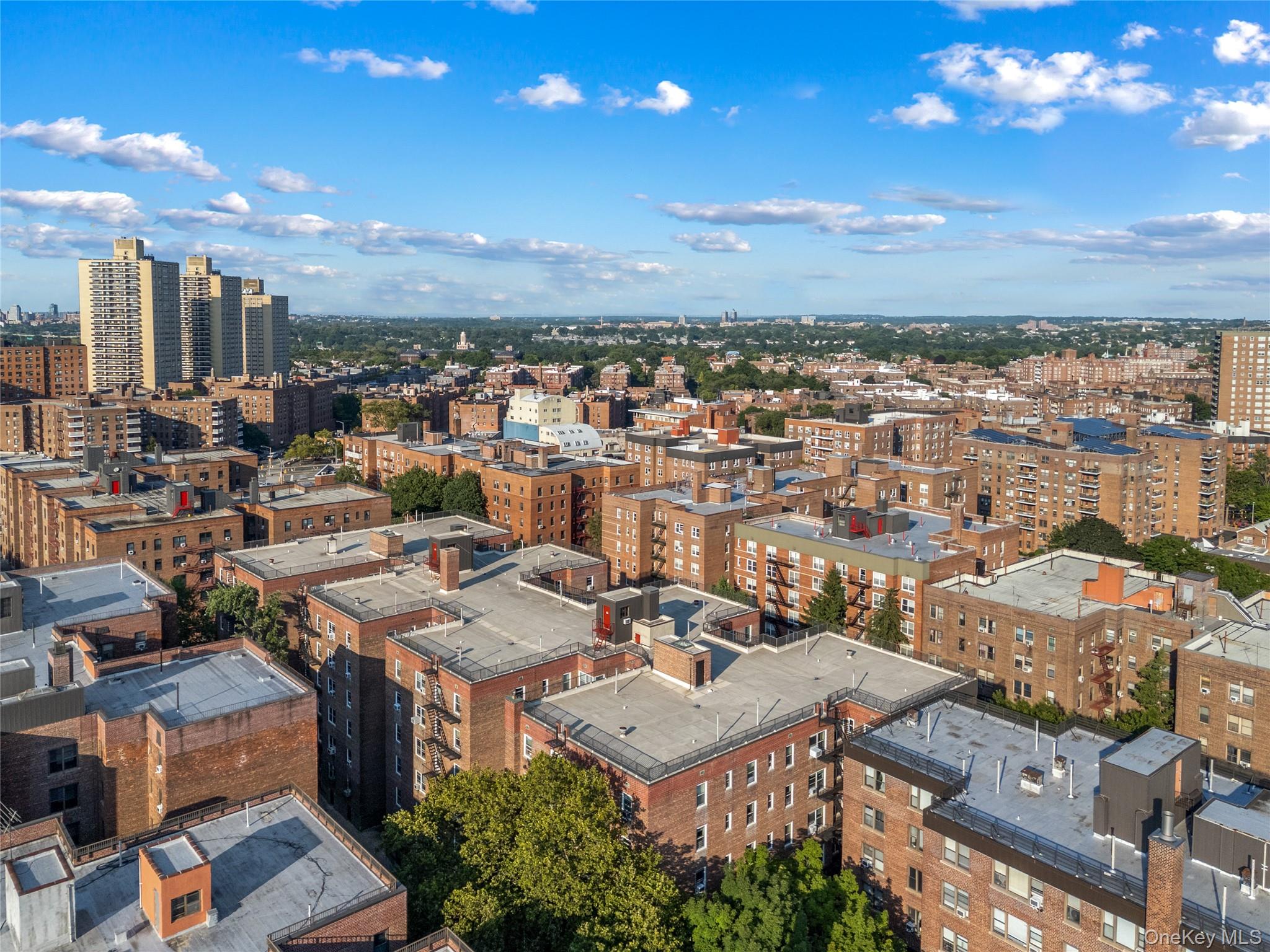 #20 photo, 99-45 67th Road, クイーンズ区 Forest Hills , NY 11375