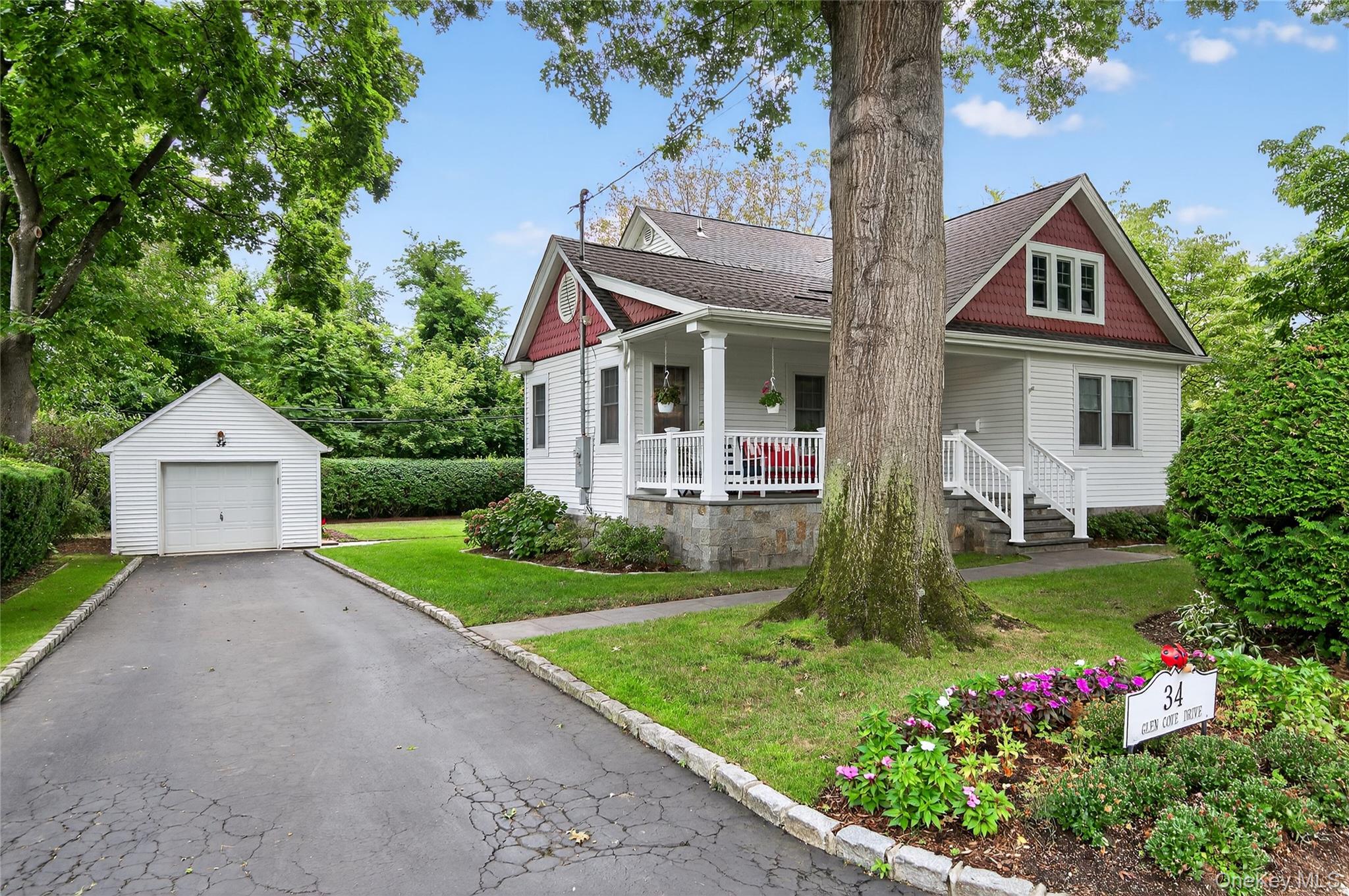 #1 photo, 34 Glen Cove Drive, ناسو Glen Head , NY 11545