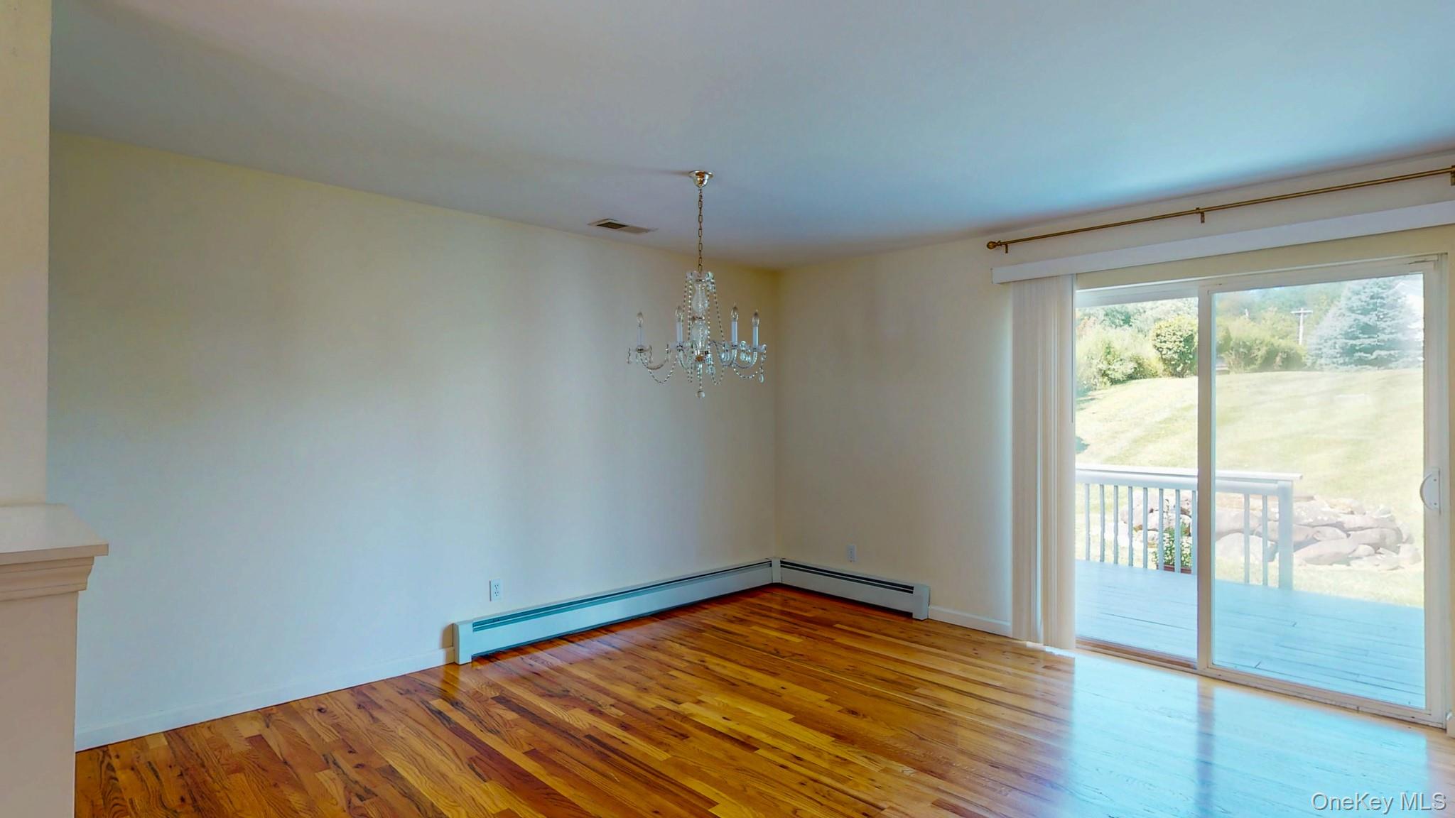 #9 photo, 241 Tamerisk Lane, New Windsor , NY 12553