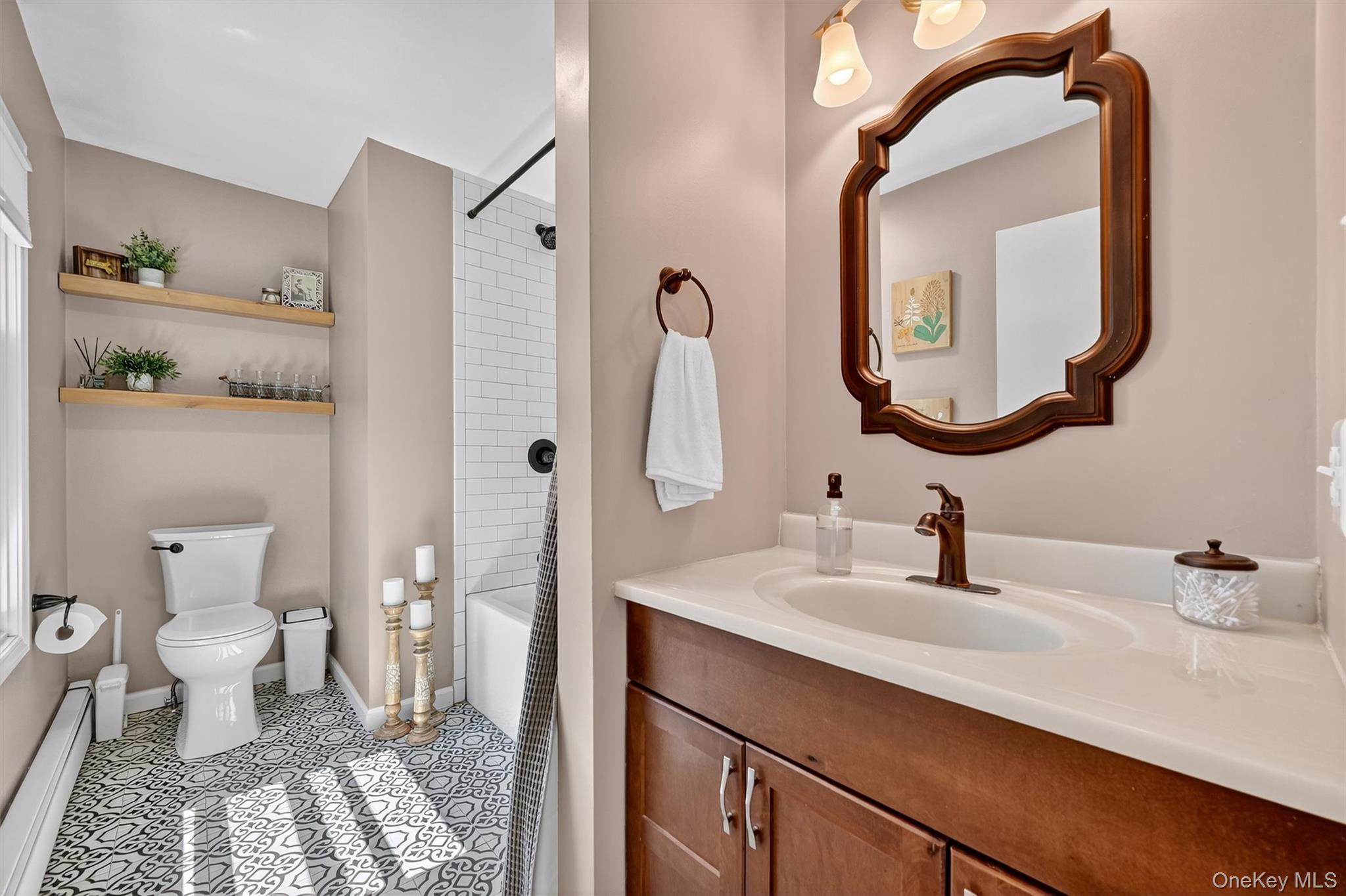 #19 photo, 82 Hillside Drive, Marlboro , NY 12542