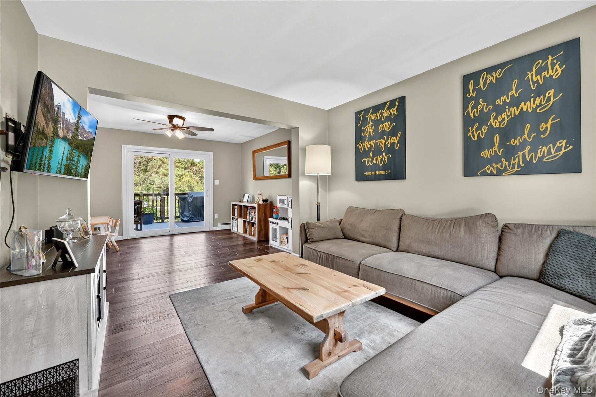 #5 photo, 82 Hillside Drive, Marlboro , NY 12542