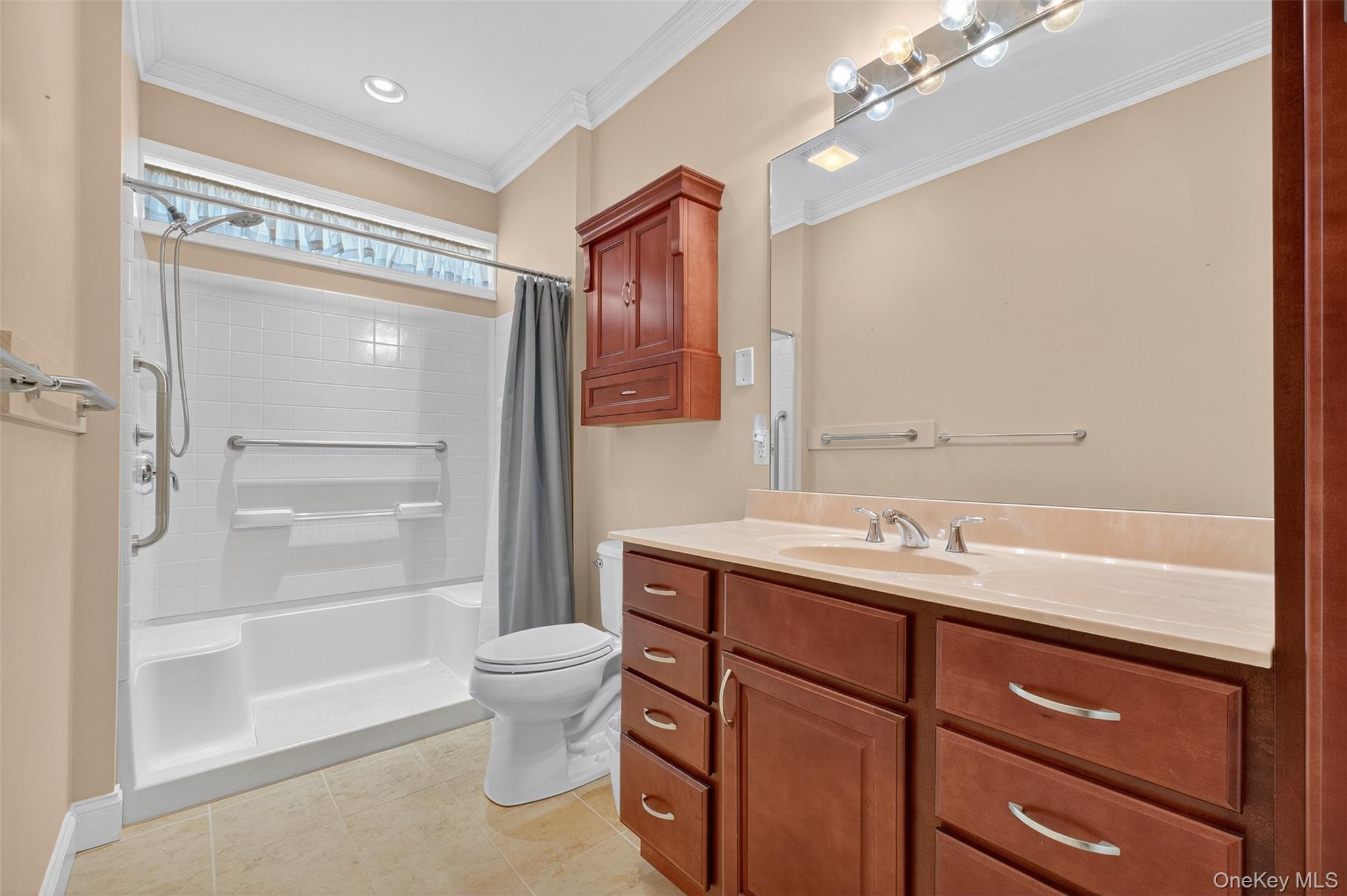 #13 photo, 71 Ridgeline Drive, Poughkeepsie , NY 12603