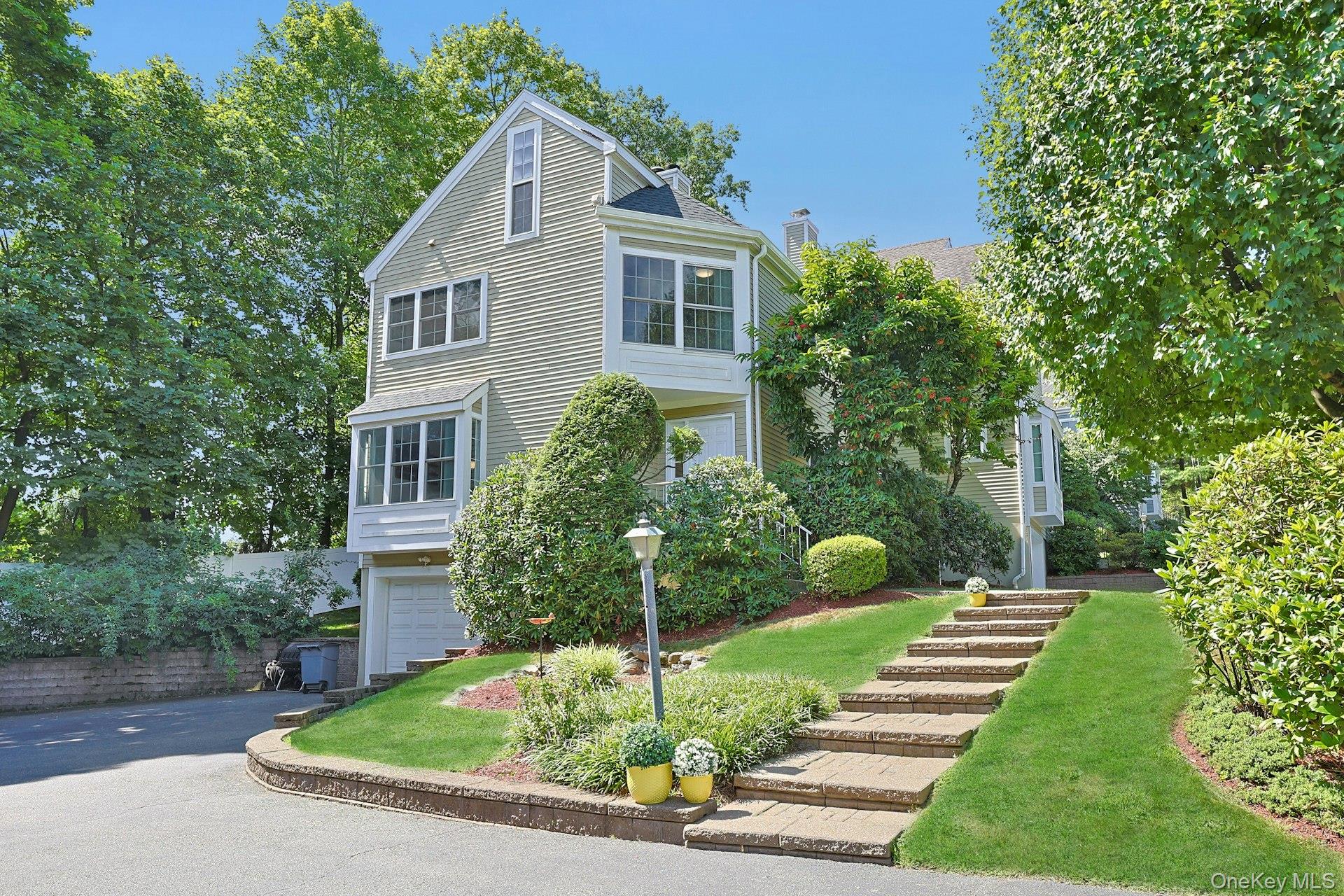 #1 photo, 9 Arborwood Lane, White Plains , NY 10603