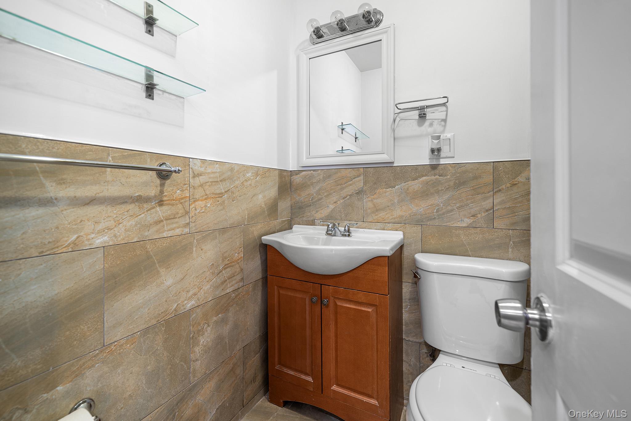 #14 photo, 6921 78th Street, クイーンズ区 Middle Village , NY 11379