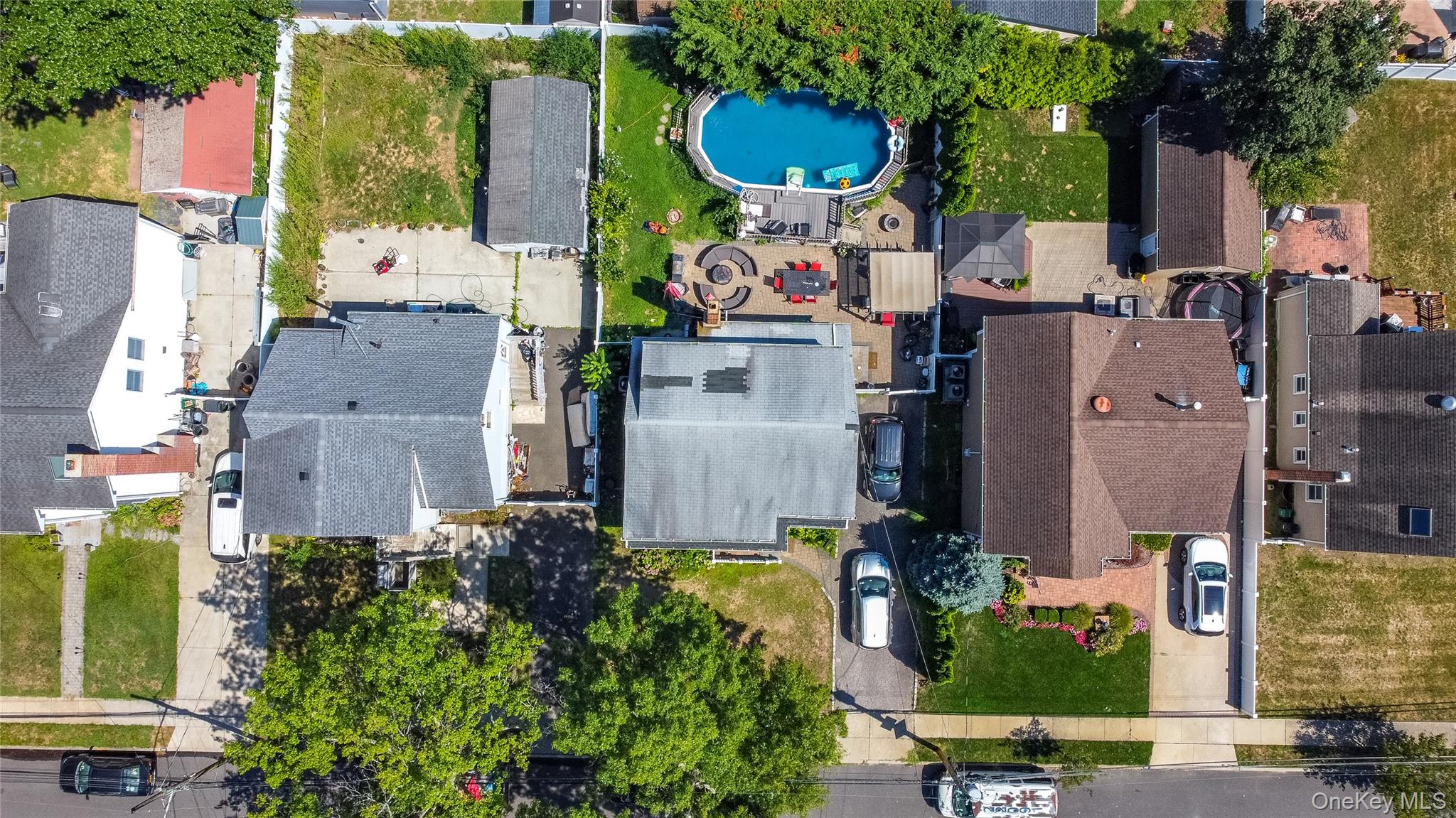 #4 photo, 2347 Pine Street, ナッソー郡 Seaford , NY 11783