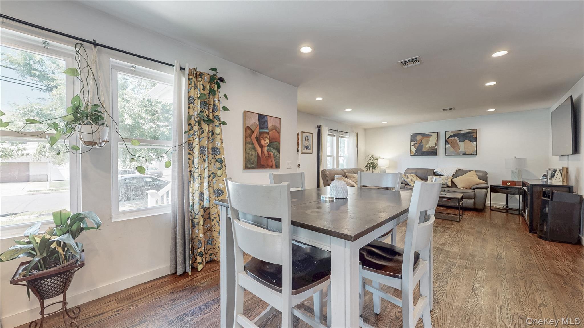 #9 photo, 2347 Pine Street, ナッソー郡 Seaford , NY 11783