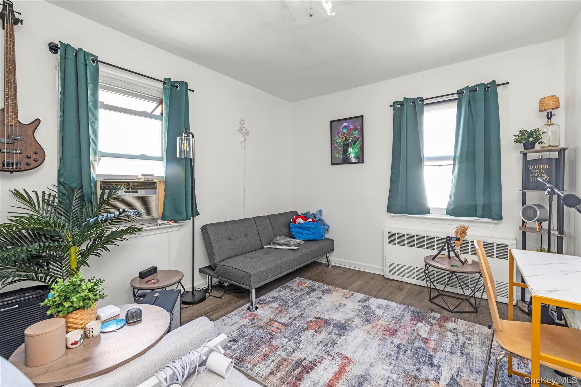 #10 photo, 25-14 44th Street, クイーンズ区 Astoria , NY 11103