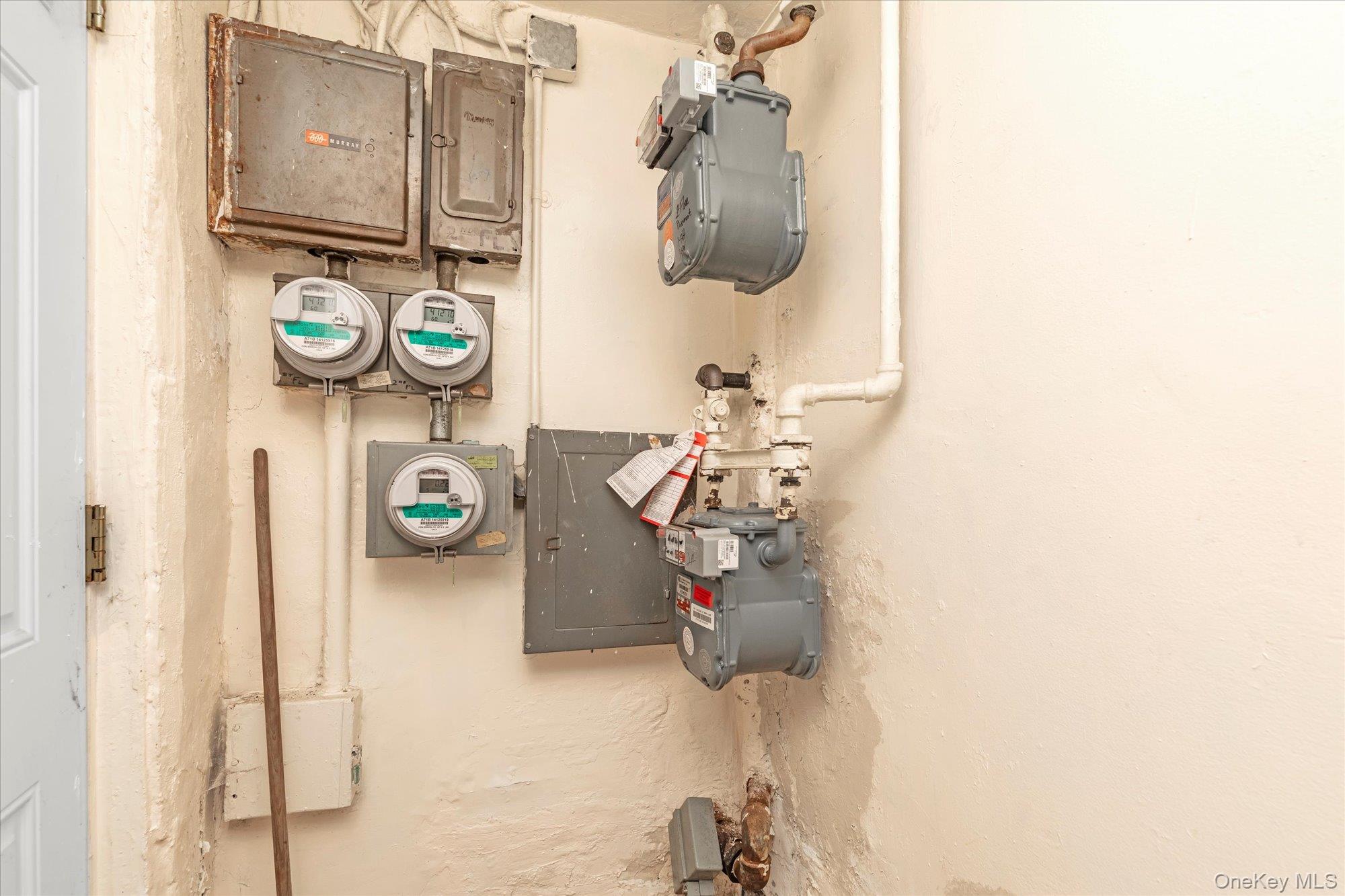 #14 photo, 25-14 44th Street, クイーンズ区 Astoria , NY 11103