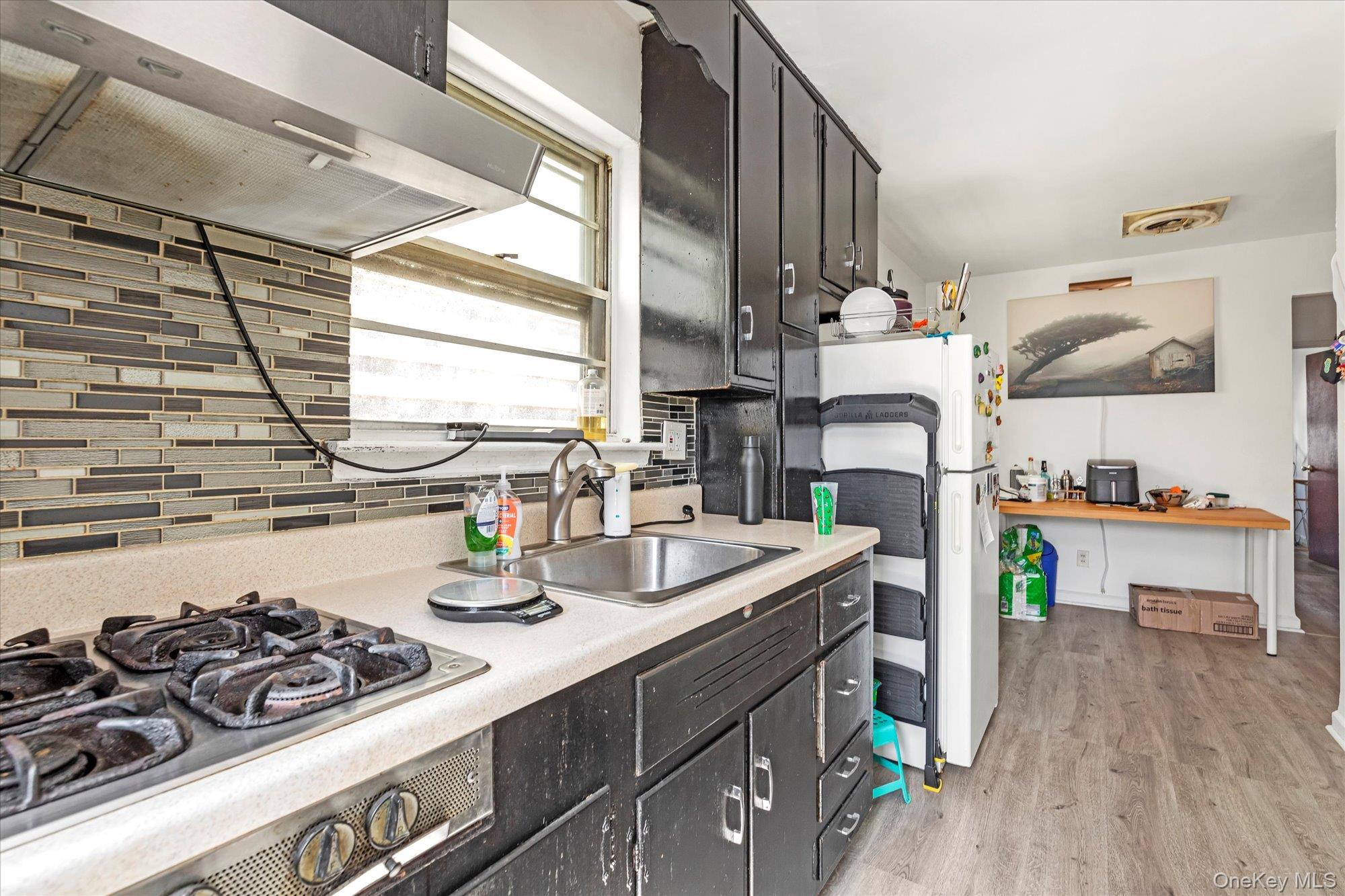 #5 photo, 25-14 44th Street, クイーンズ区 Astoria , NY 11103