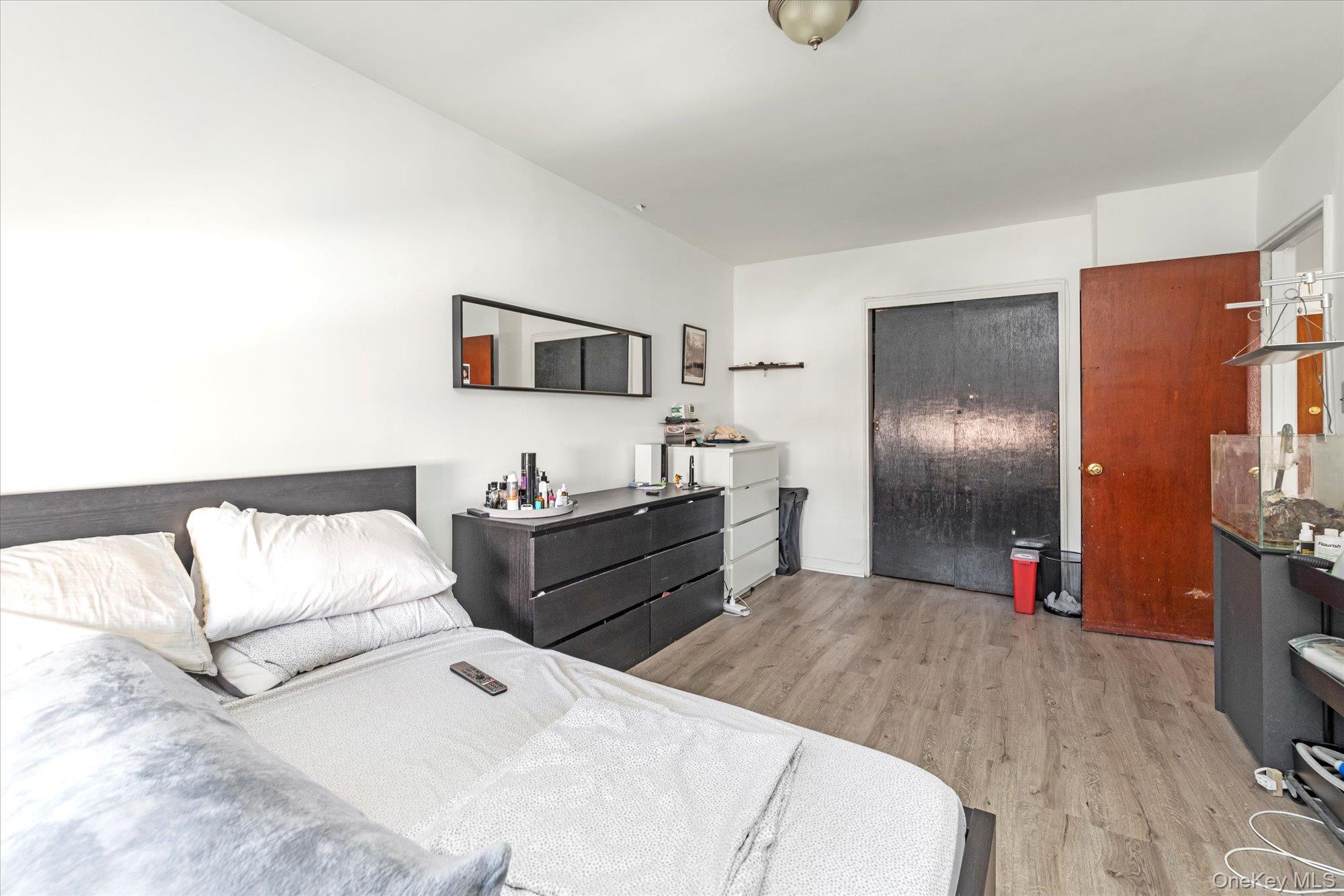 #9 photo, 25-14 44th Street, クイーンズ区 Astoria , NY 11103