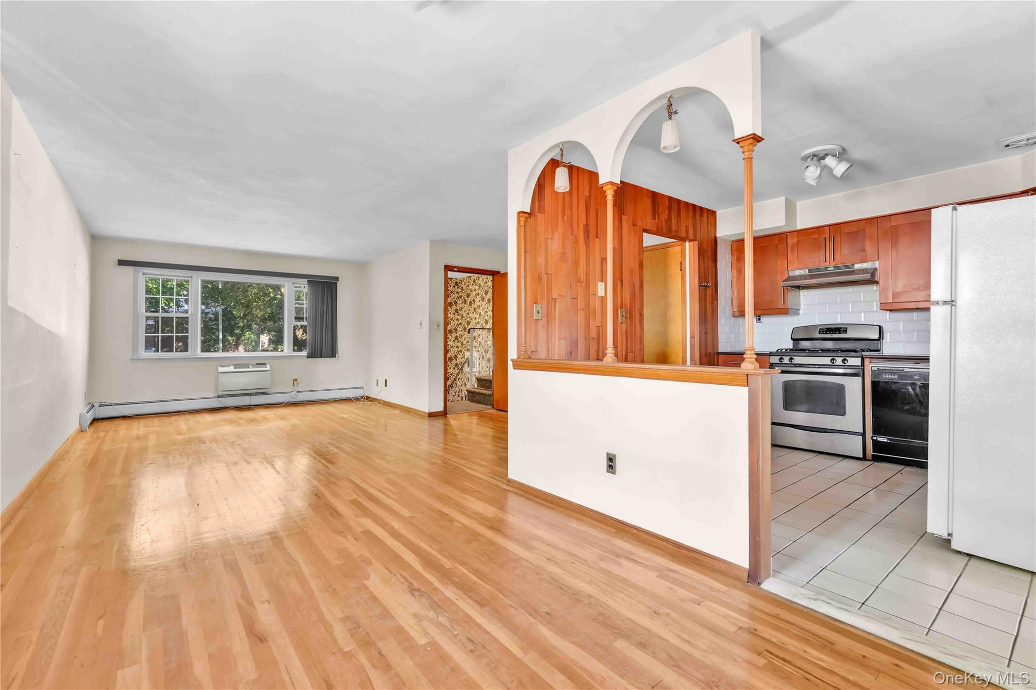 #12 photo, 21260 16th Avenue, クイーンズ区 Bayside , NY 11360