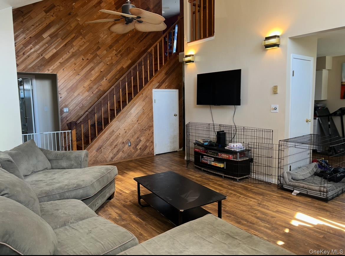 #3 photo, 85 Saint George Drive, サフォーク郡 Shirley , NY 11967