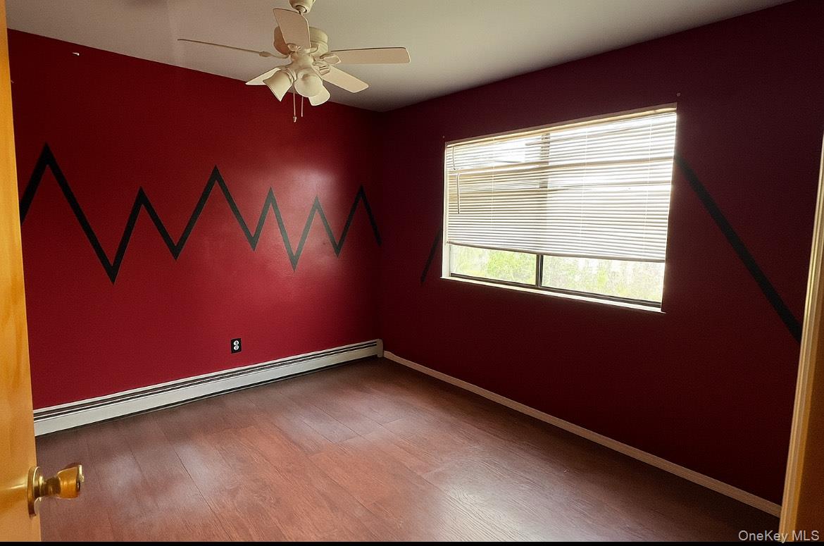 #8 photo, 85 Saint George Drive, サフォーク郡 Shirley , NY 11967