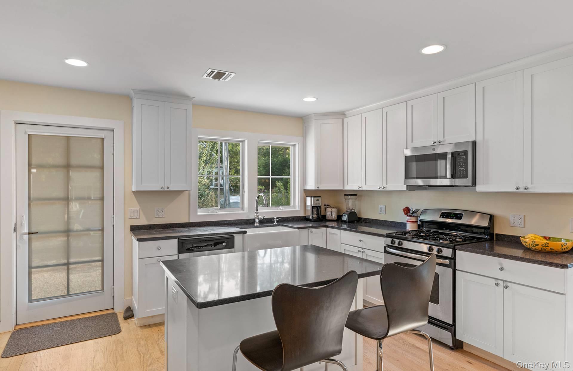 #20 photo, 6 Gallatin Lane, サフォーク郡 East Hampton , NY 11937