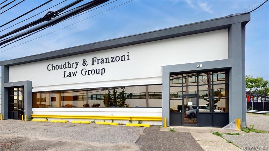 #3 photo, 26-32 Bond Street, ナッソー郡 Westbury , NY 11590