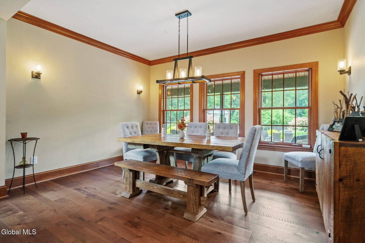 #20 photo, 737 Muitzeskill Road, Schodack , NY 12156