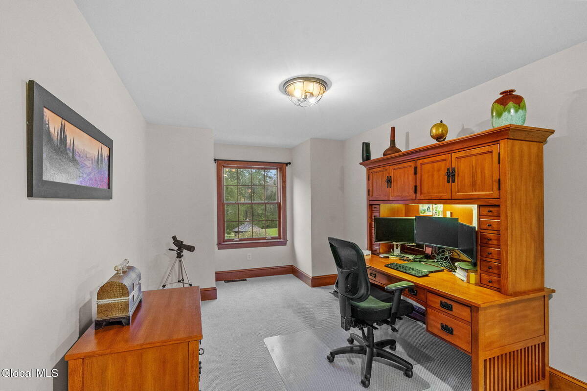 #34 photo, 737 Muitzeskill Road, Schodack , NY 12156