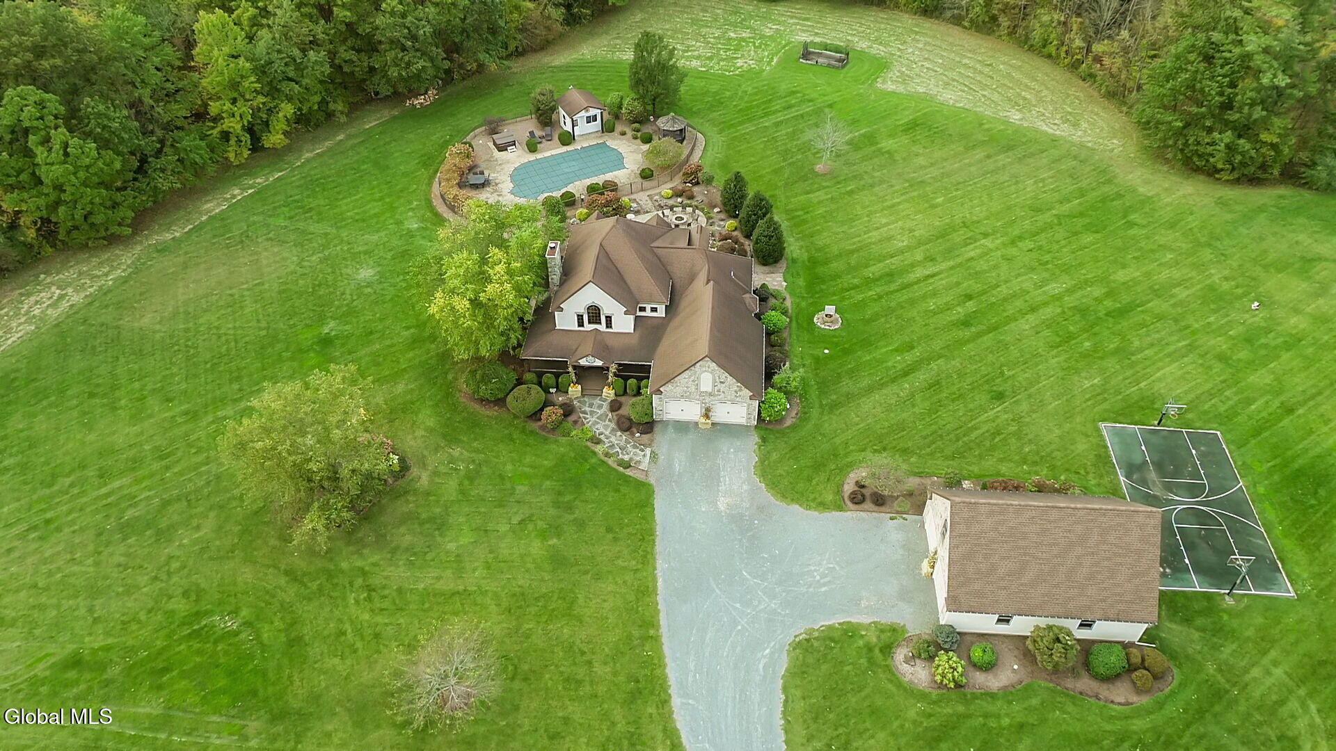 #90 photo, 737 Muitzeskill Road, Schodack , NY 12156