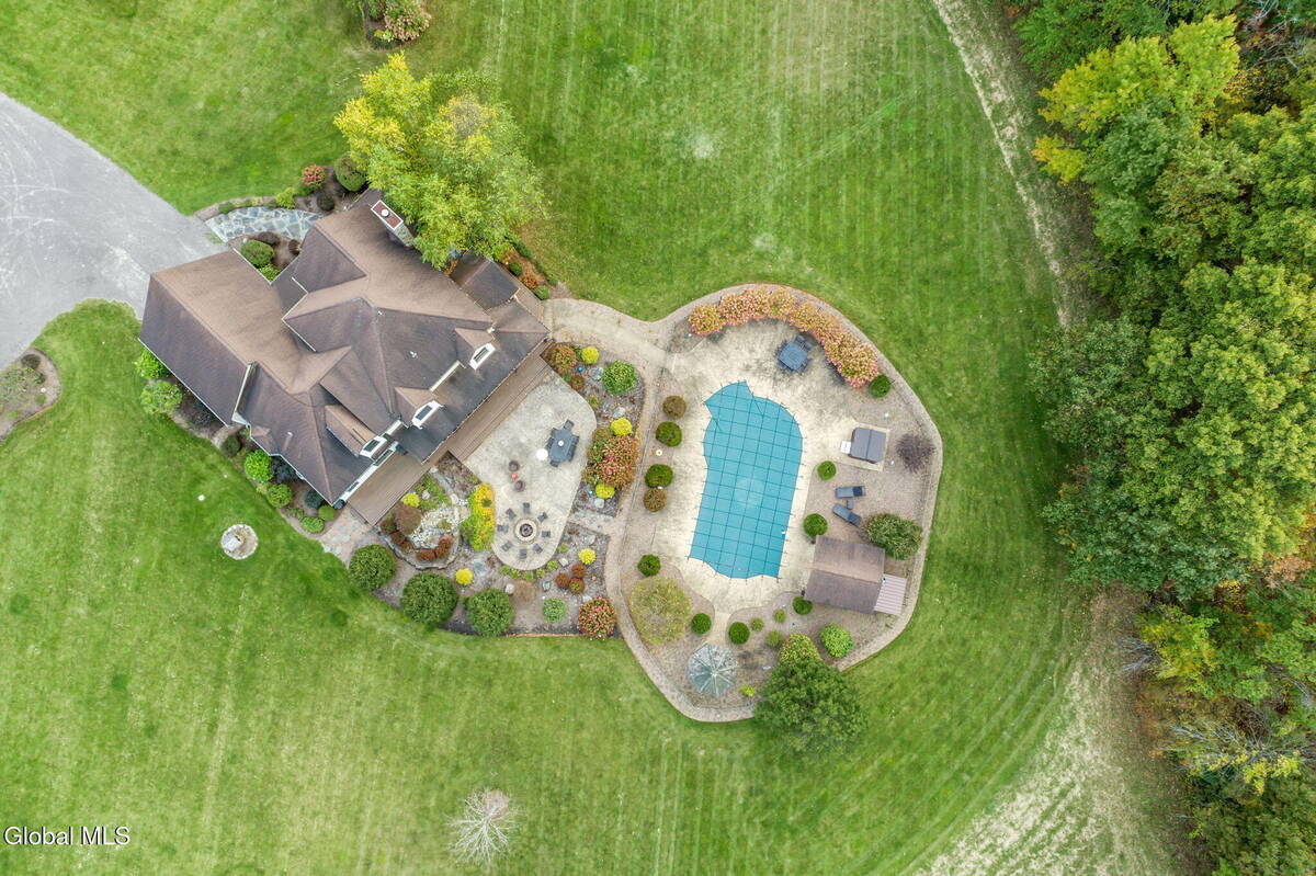 #91 photo, 737 Muitzeskill Road, Schodack , NY 12156