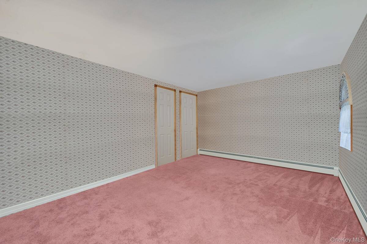 #13 photo, 68 Lakeside Drive, サフォーク郡 Farmingville , NY 11738