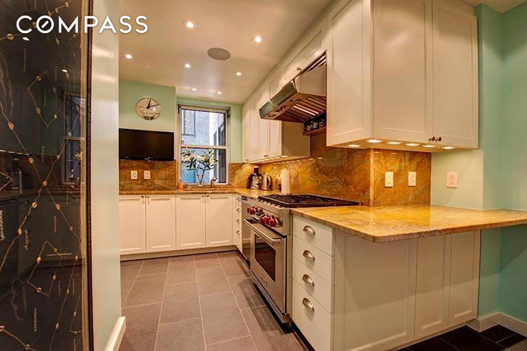 #7 photo, New York City, マンハッタン Central Park South , NY 10019