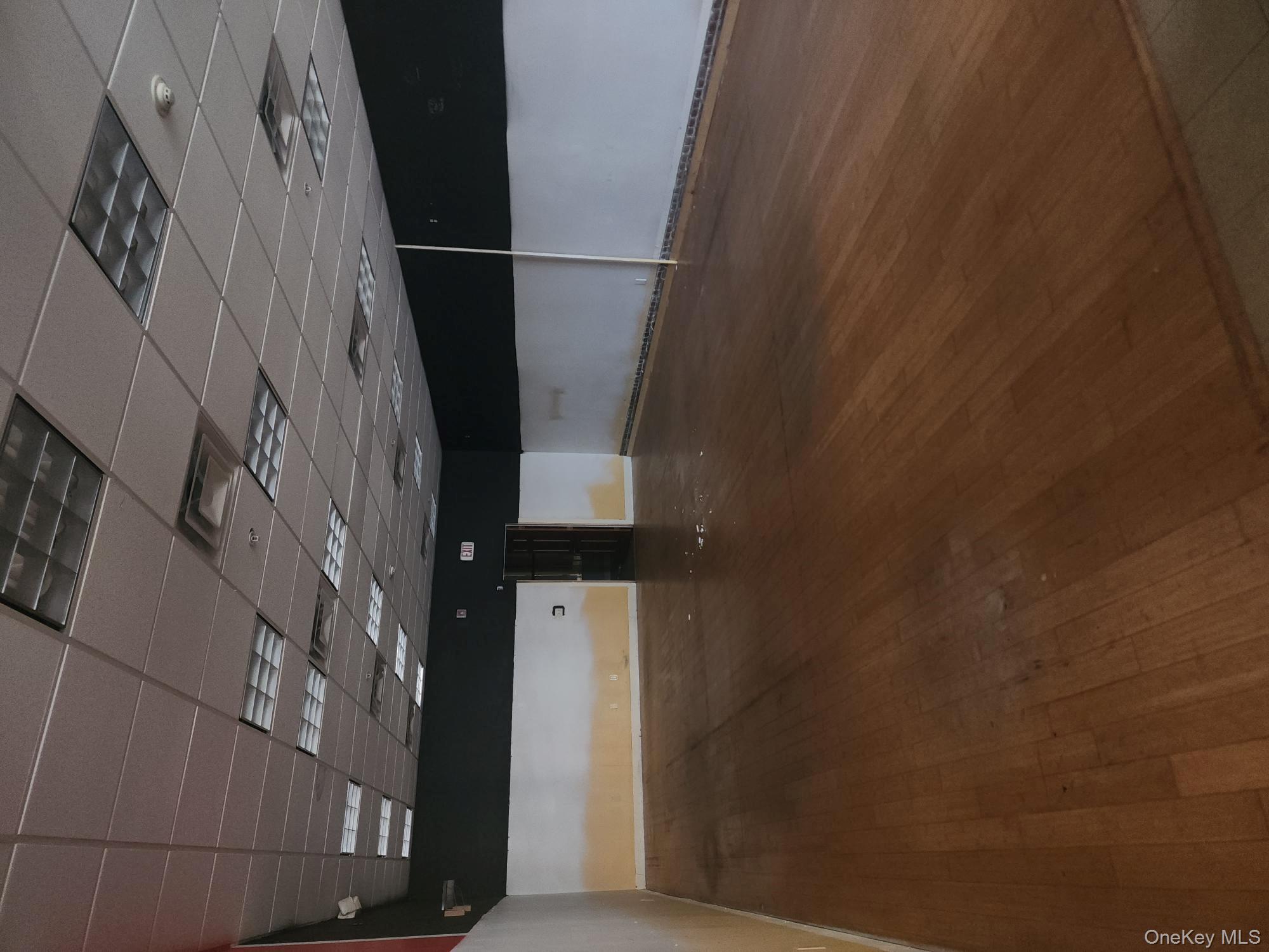 #4 photo, 394 Main, Poughkeepsie , NY 12601