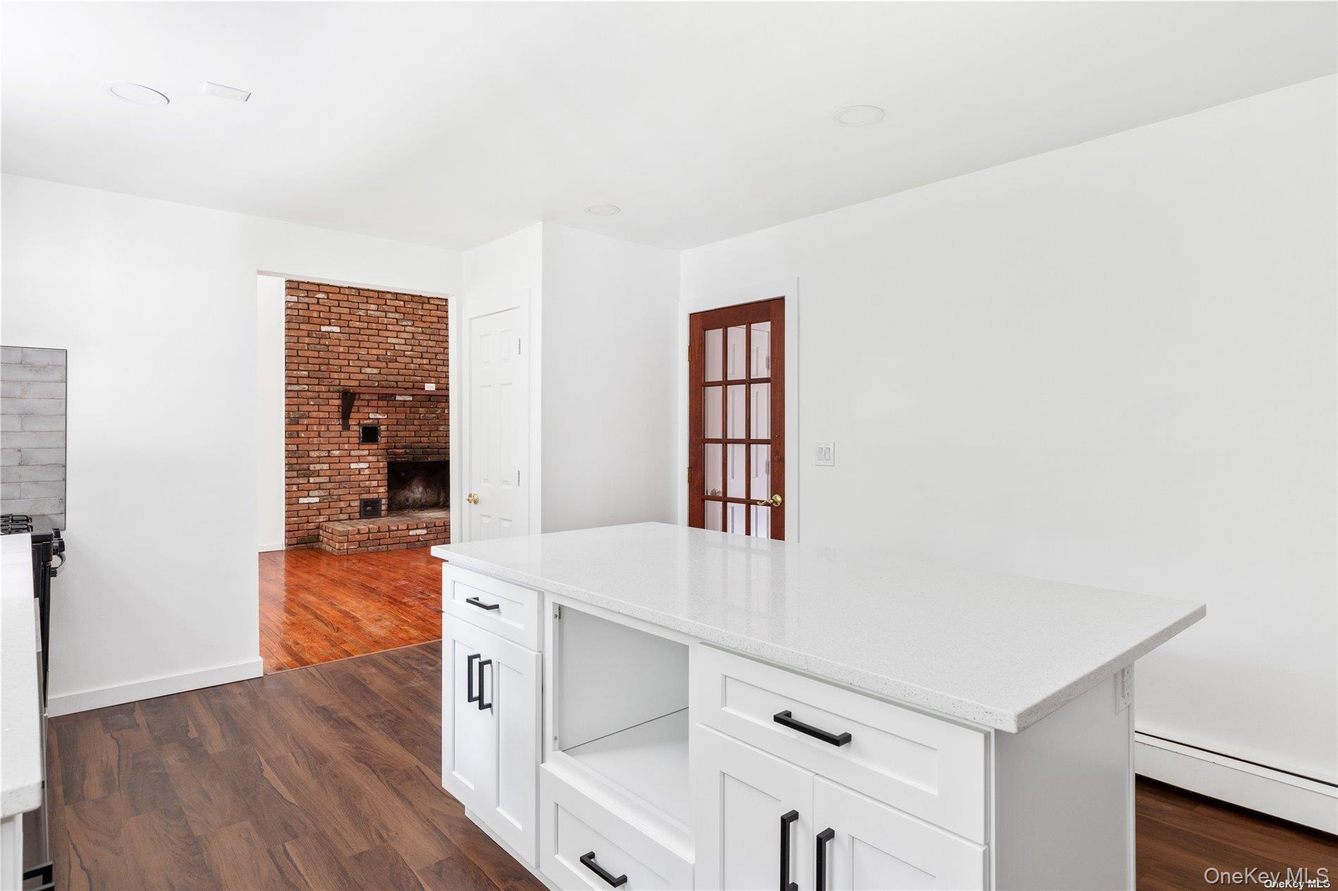 #9 photo, 110 E Bartlett Road, サフォーク郡 Middle Island , NY 11953