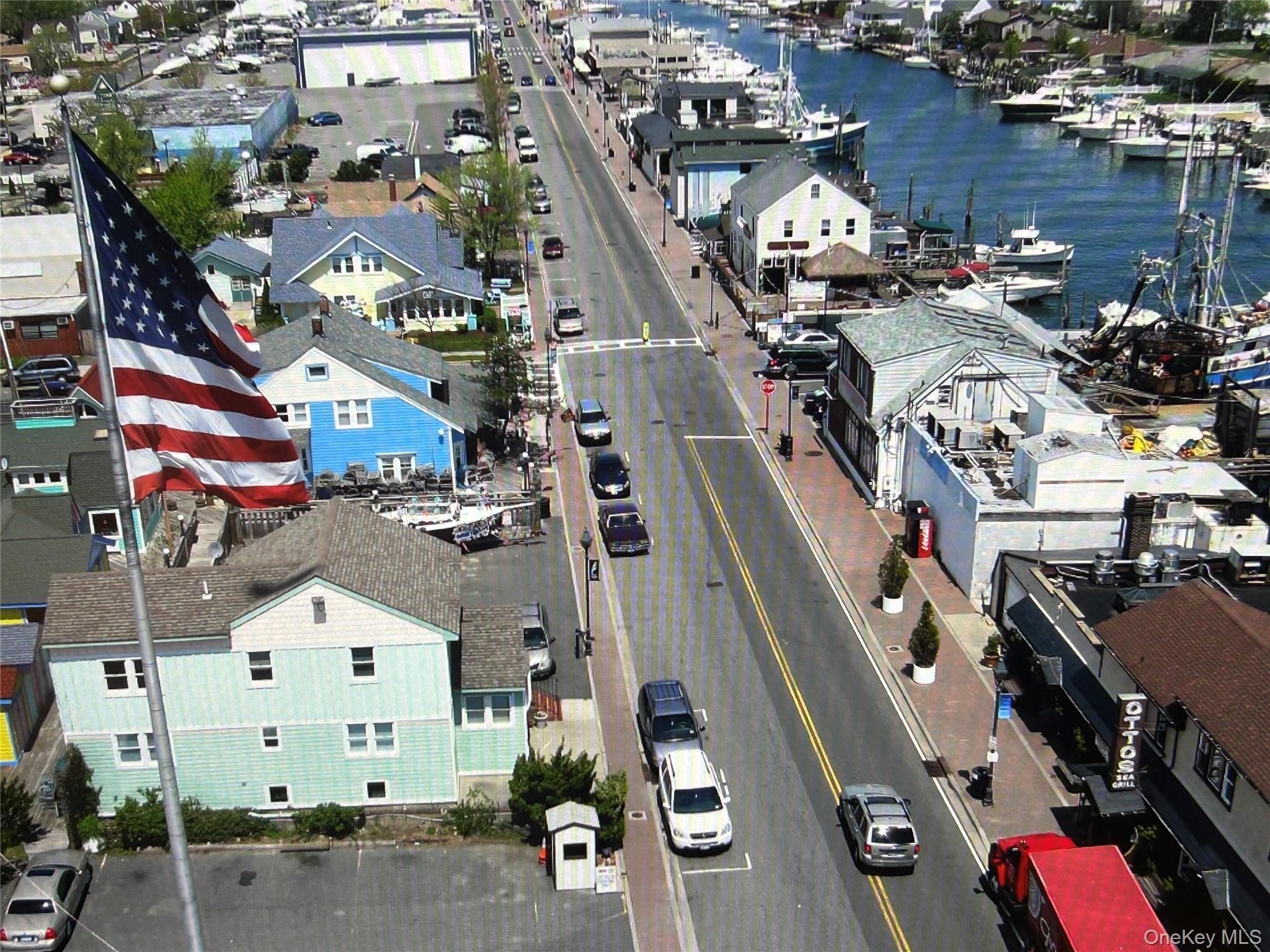 #4 photo, 180 Woodcleft Avenue, ナッソー郡 Freeport , NY 11520