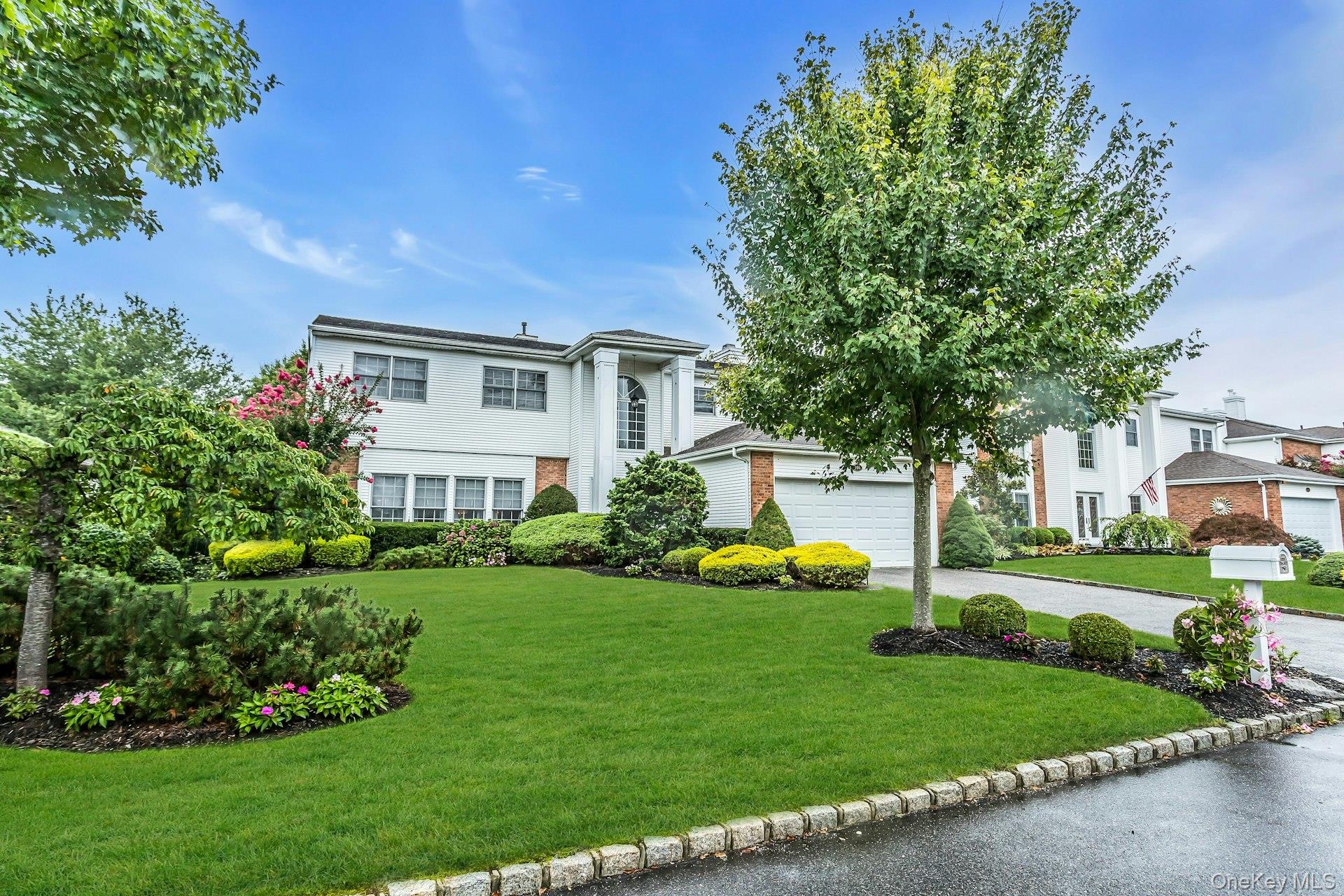 #1 photo, 106 Fairway View Drive, サフォーク郡 Commack , NY 11725