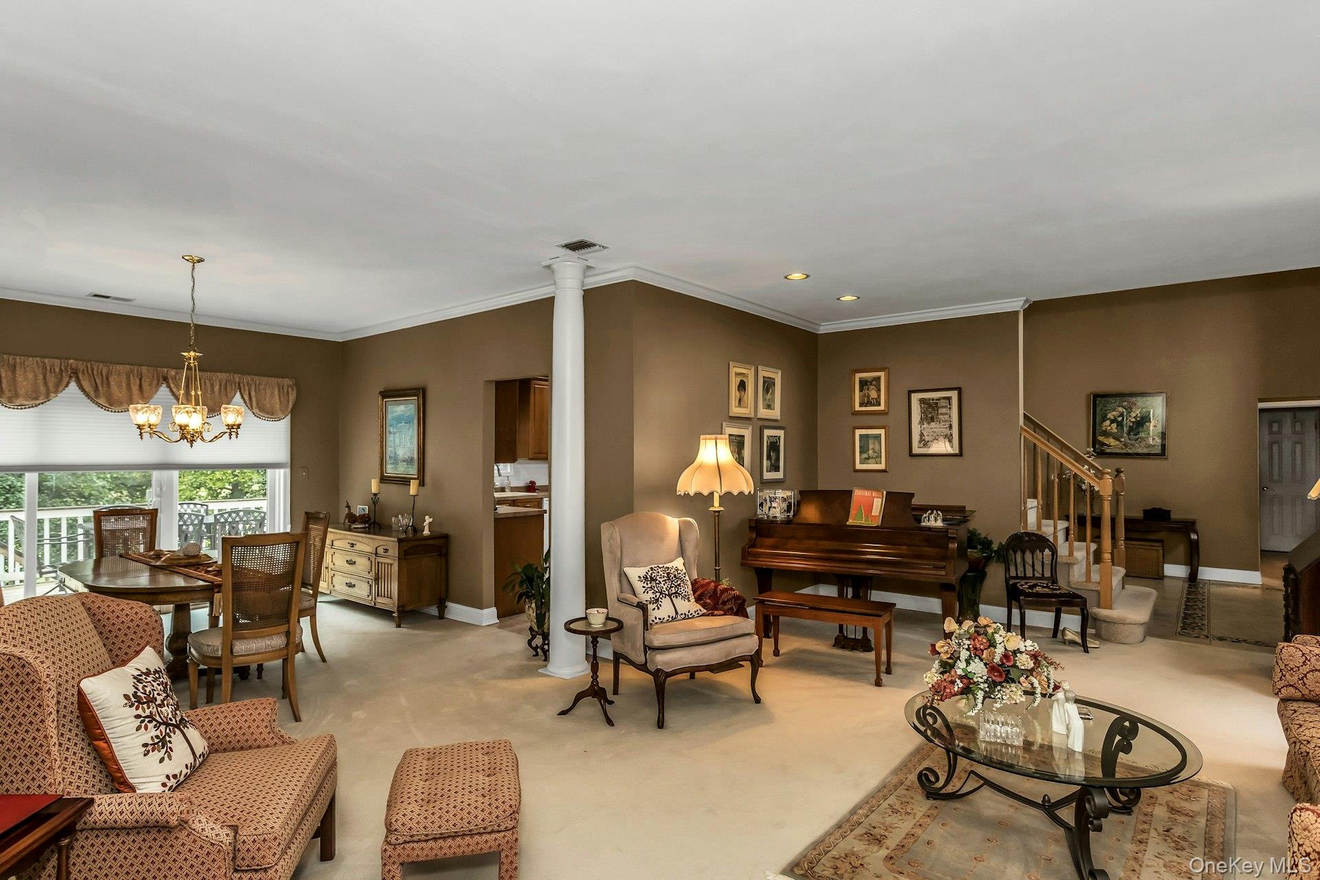 #10 photo, 106 Fairway View Drive, サフォーク郡 Commack , NY 11725