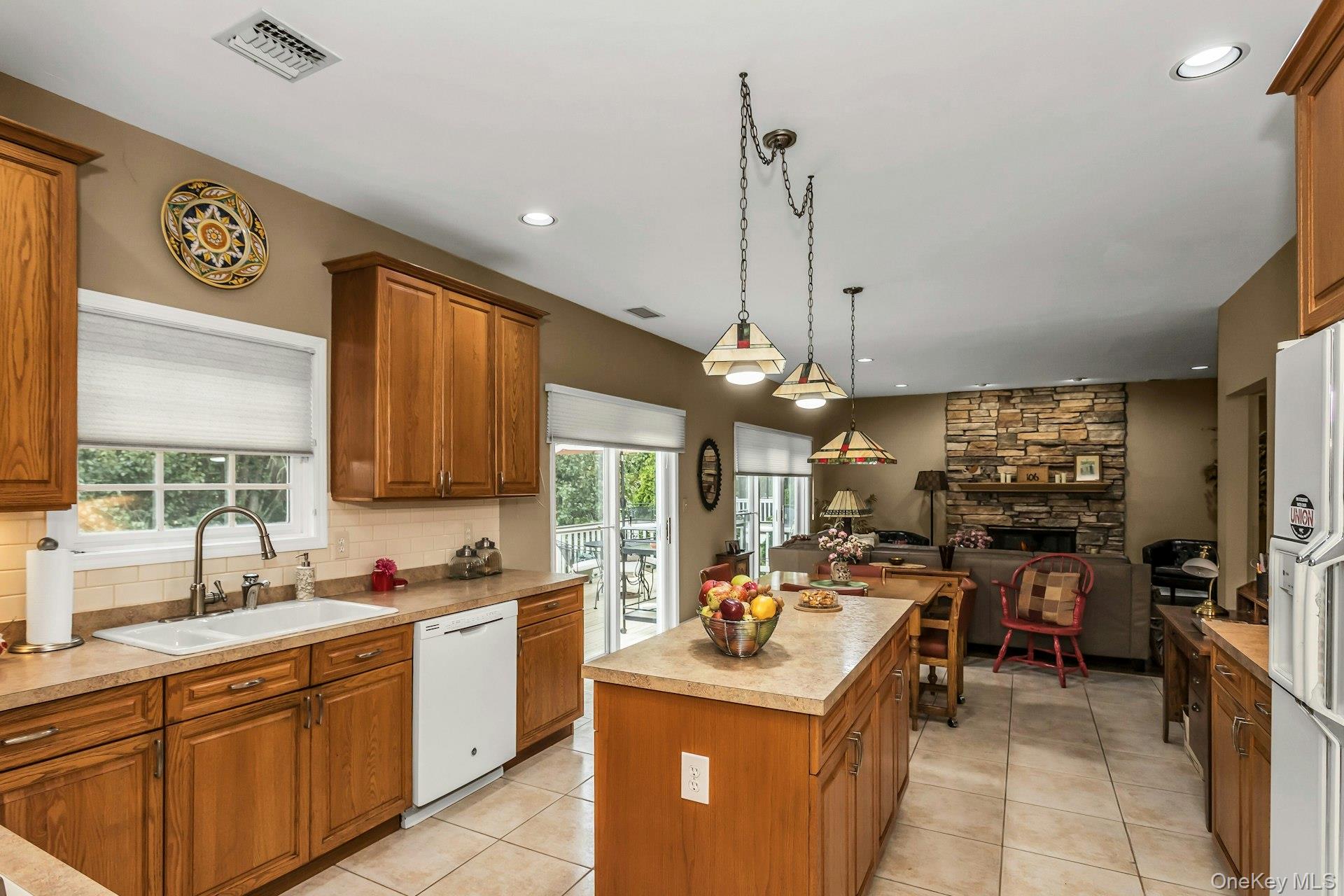 #12 photo, 106 Fairway View Drive, サフォーク郡 Commack , NY 11725