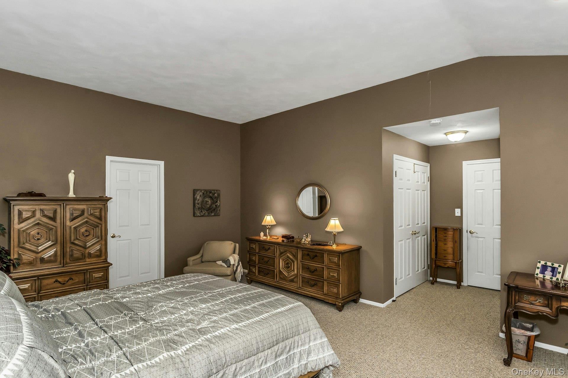 #19 photo, 106 Fairway View Drive, サフォーク郡 Commack , NY 11725