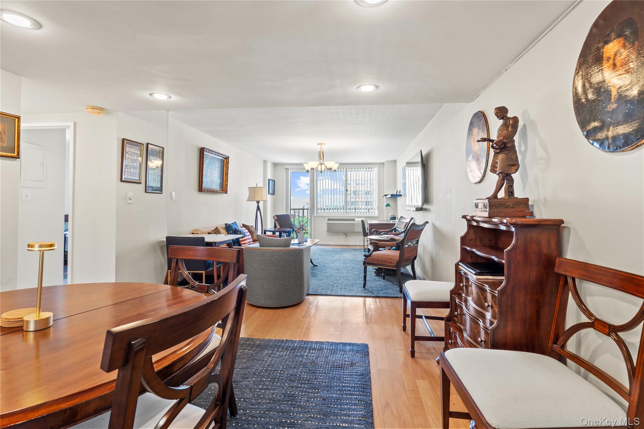 #2 photo, 118-18 Union Turnpike, クイーンズ区 Kew Gardens , NY 11415