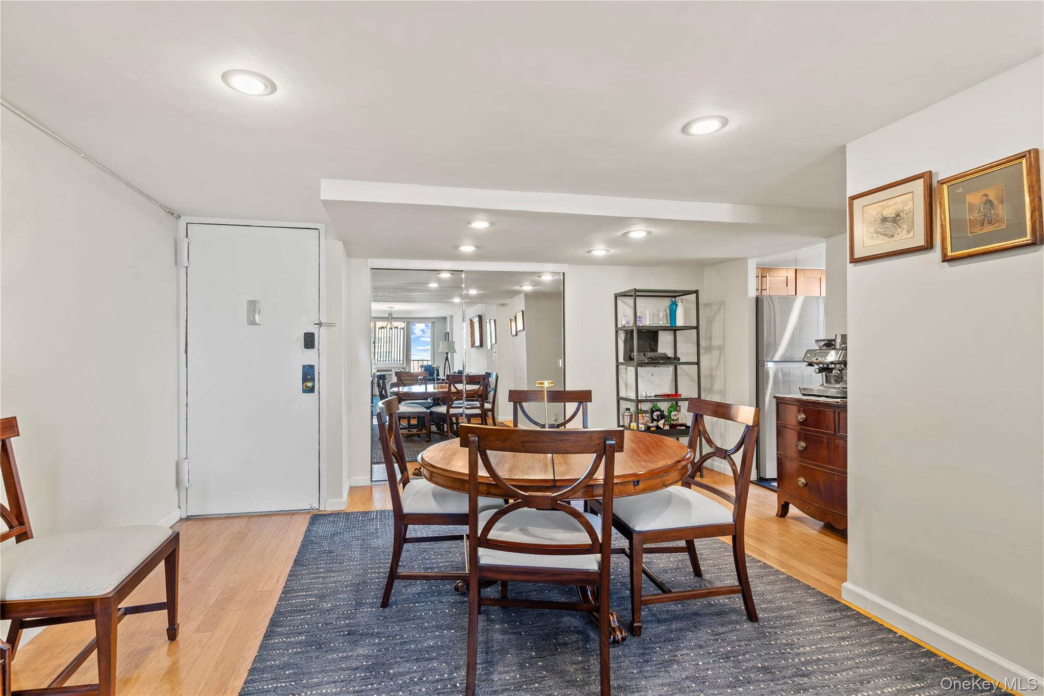 #3 photo, 118-18 Union Turnpike, クイーンズ区 Kew Gardens , NY 11415