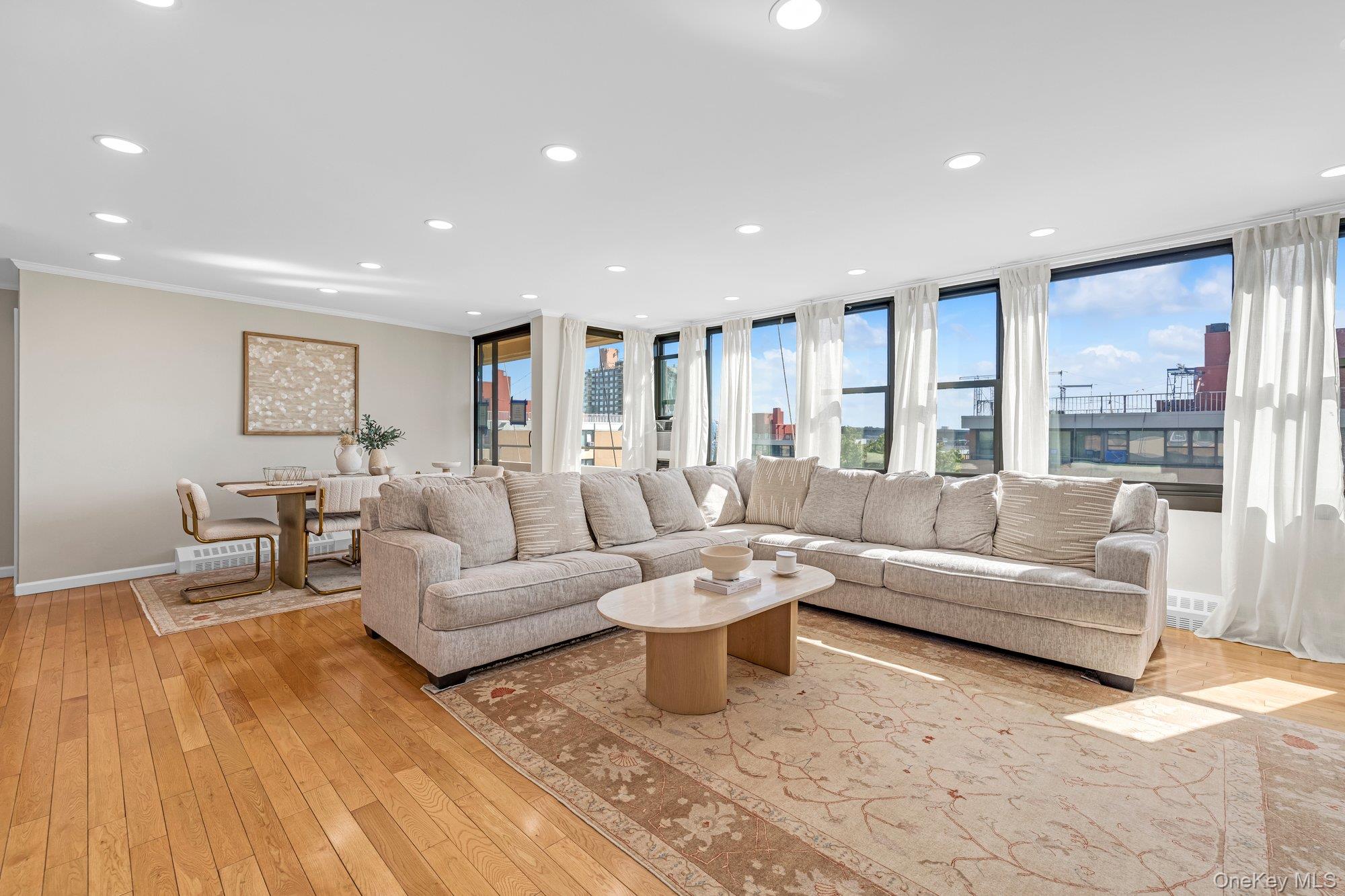 #1 photo, 162-20 9 Avenue, Beechhurst , NY 11357