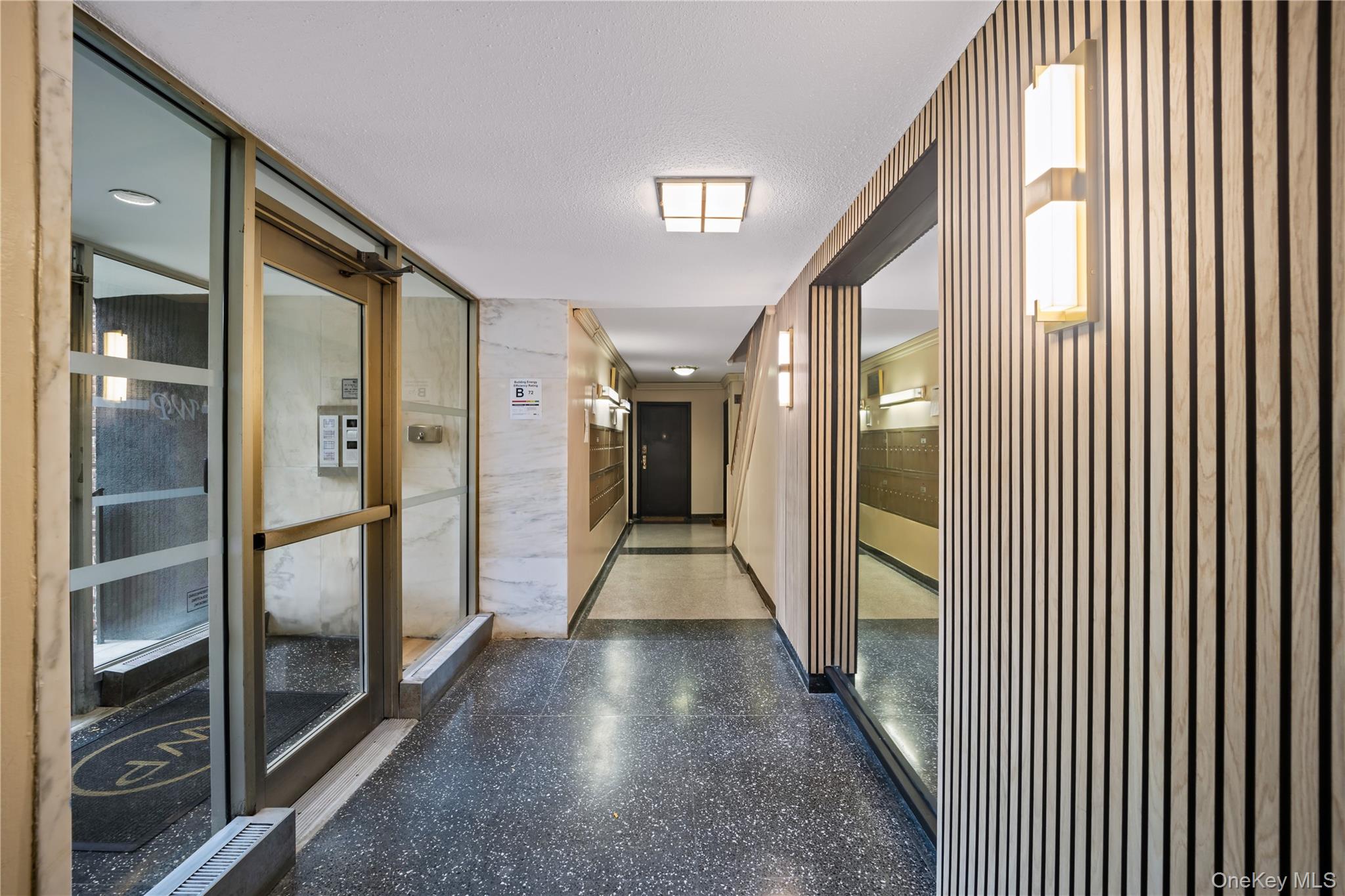 #13 photo, 211-02 75th Avenue, クイーンズ区 Bayside , NY 11364