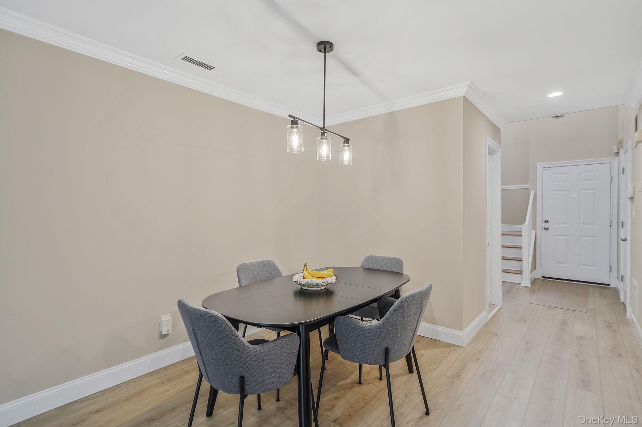 #13 photo, 65 Erik Dr., サフォーク郡 East Setauket , NY 11733