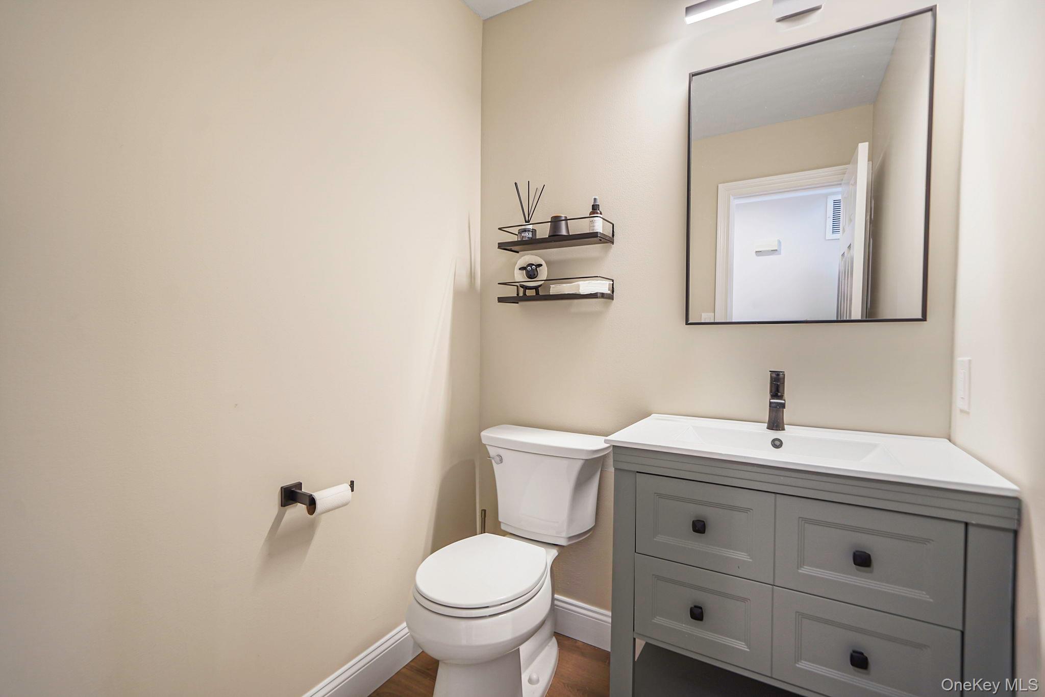 #15 photo, 65 Erik Dr., サフォーク郡 East Setauket , NY 11733