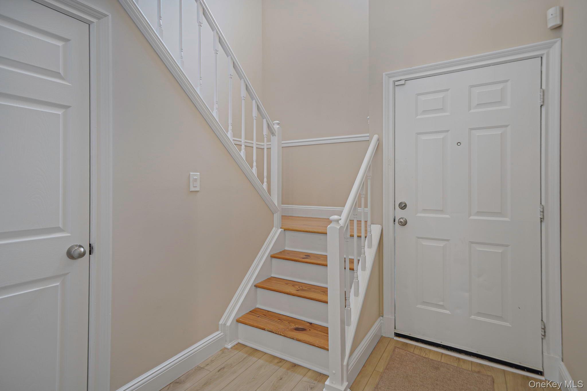 #18 photo, 65 Erik Dr., サフォーク郡 East Setauket , NY 11733