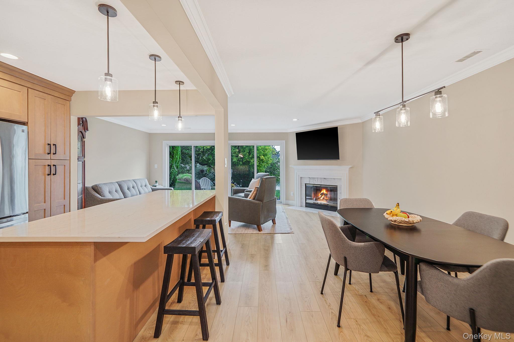 #7 photo, 65 Erik Dr., サフォーク郡 East Setauket , NY 11733