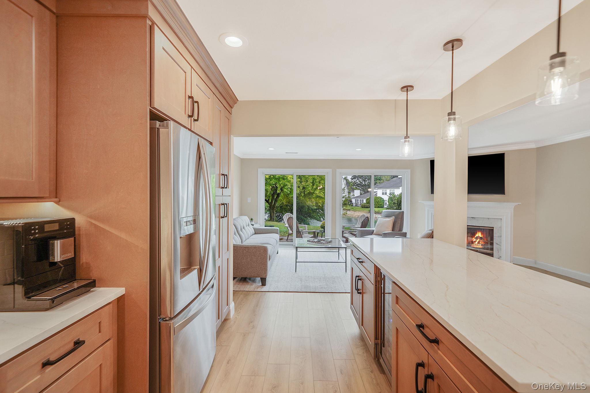 #8 photo, 65 Erik Dr., サフォーク郡 East Setauket , NY 11733