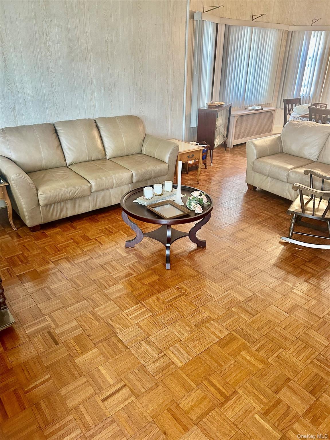 #9 photo, 107-47 132nd Street, クイーンズ区 Richmond Hill , NY 11419