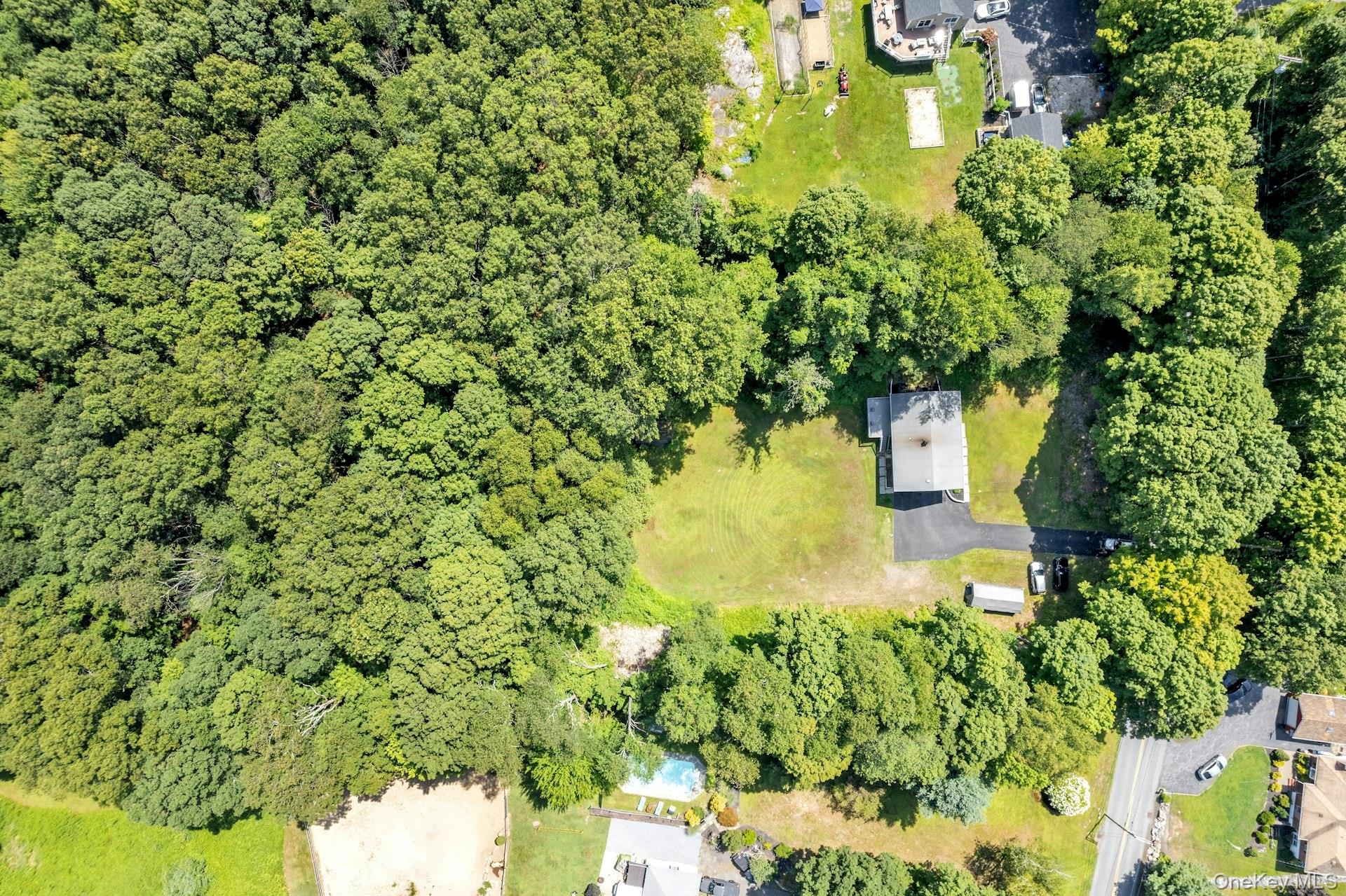 #16 photo, 334 Wood Street, Mahopac , NY 10541