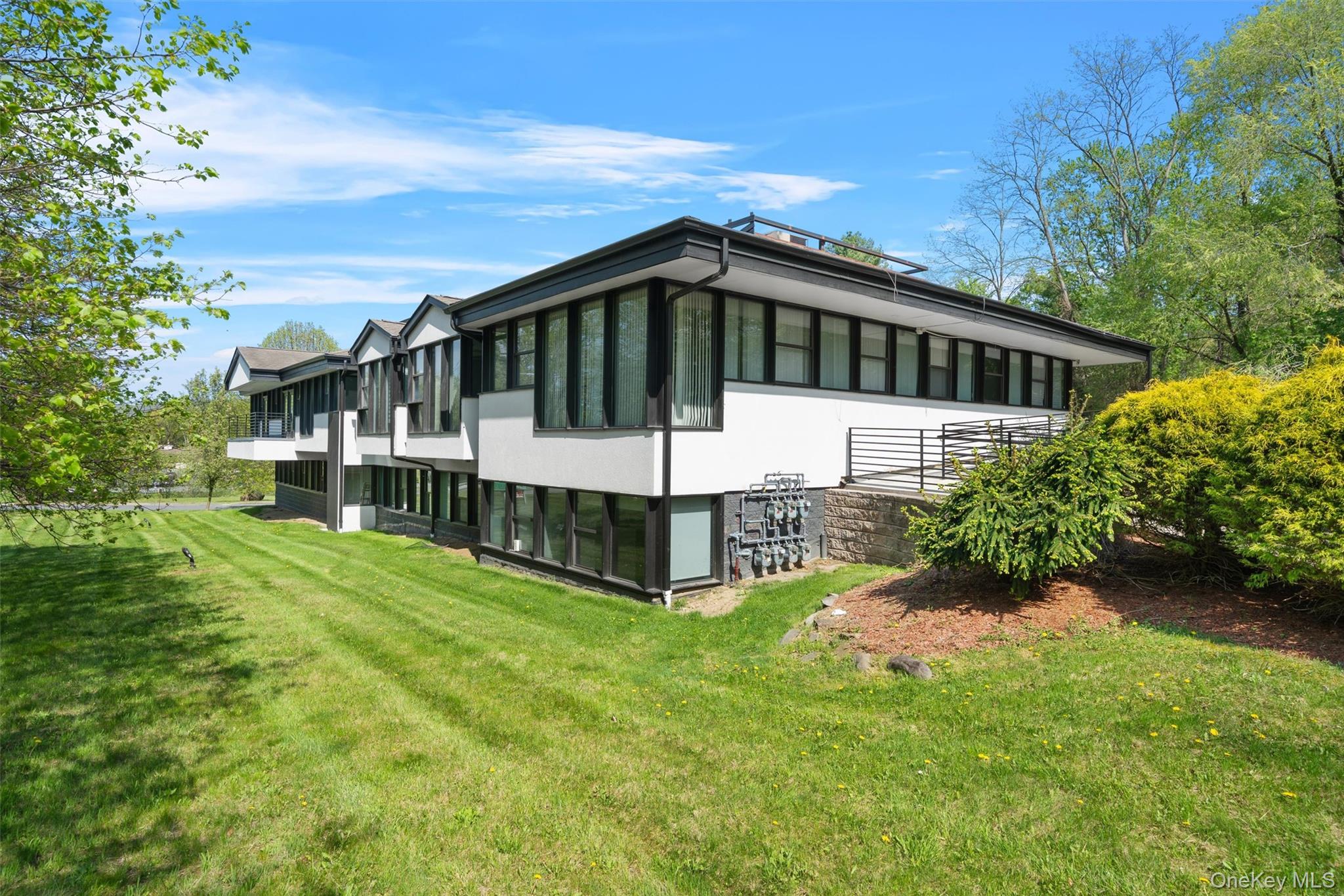 #4 photo, 2 Corporate Drive, Central Valley , NY 10917