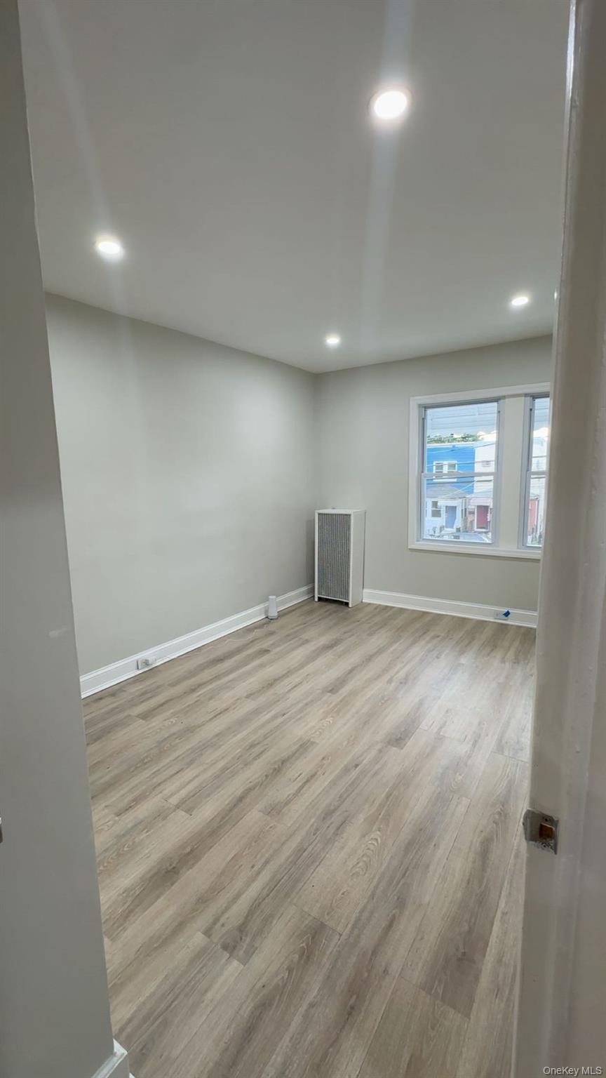 #8 photo, 15070 Foch Boulevard, クイーンズ区 Jamaica , NY 11434